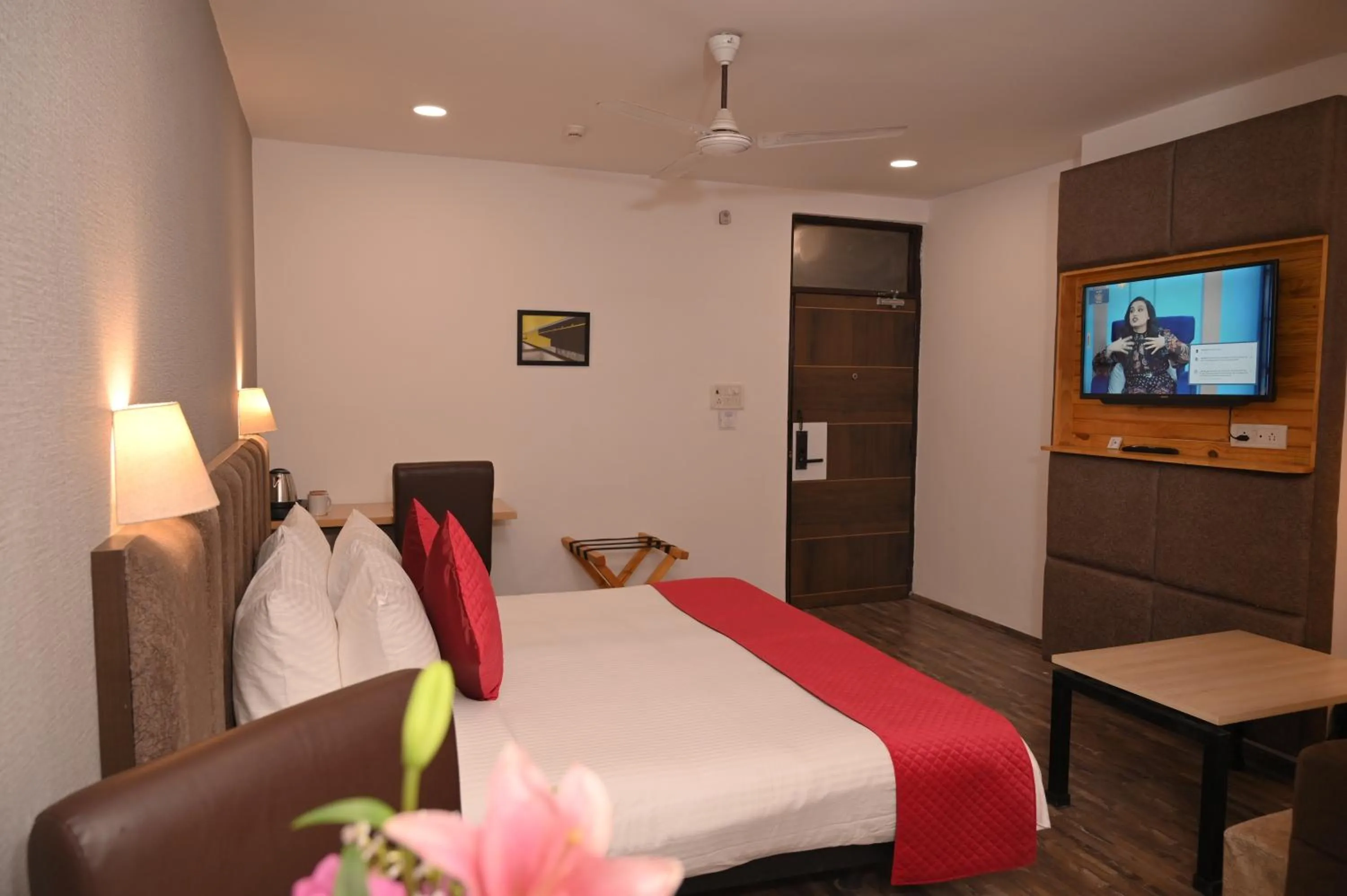 Bed in Ayaan Residency