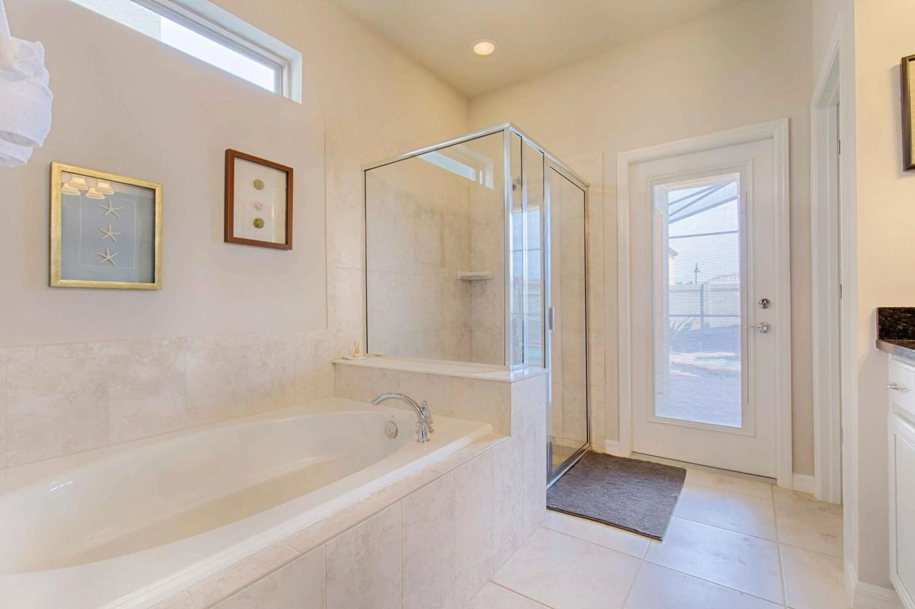 Property building in Windsor At Westside 8 - 8 Bed 6 Baths Villa