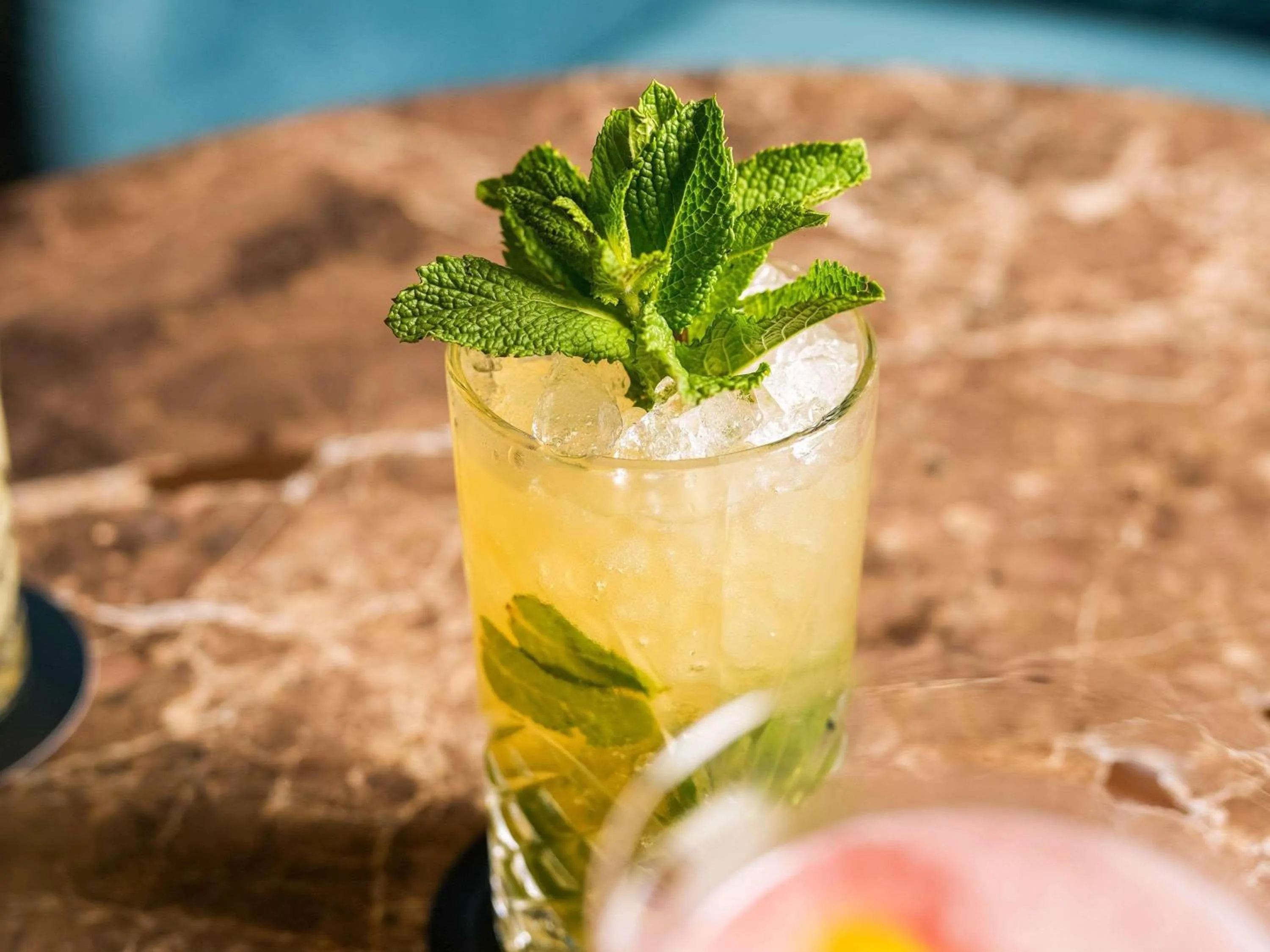 Lounge or bar in The Municipal Hotel Liverpool - MGallery