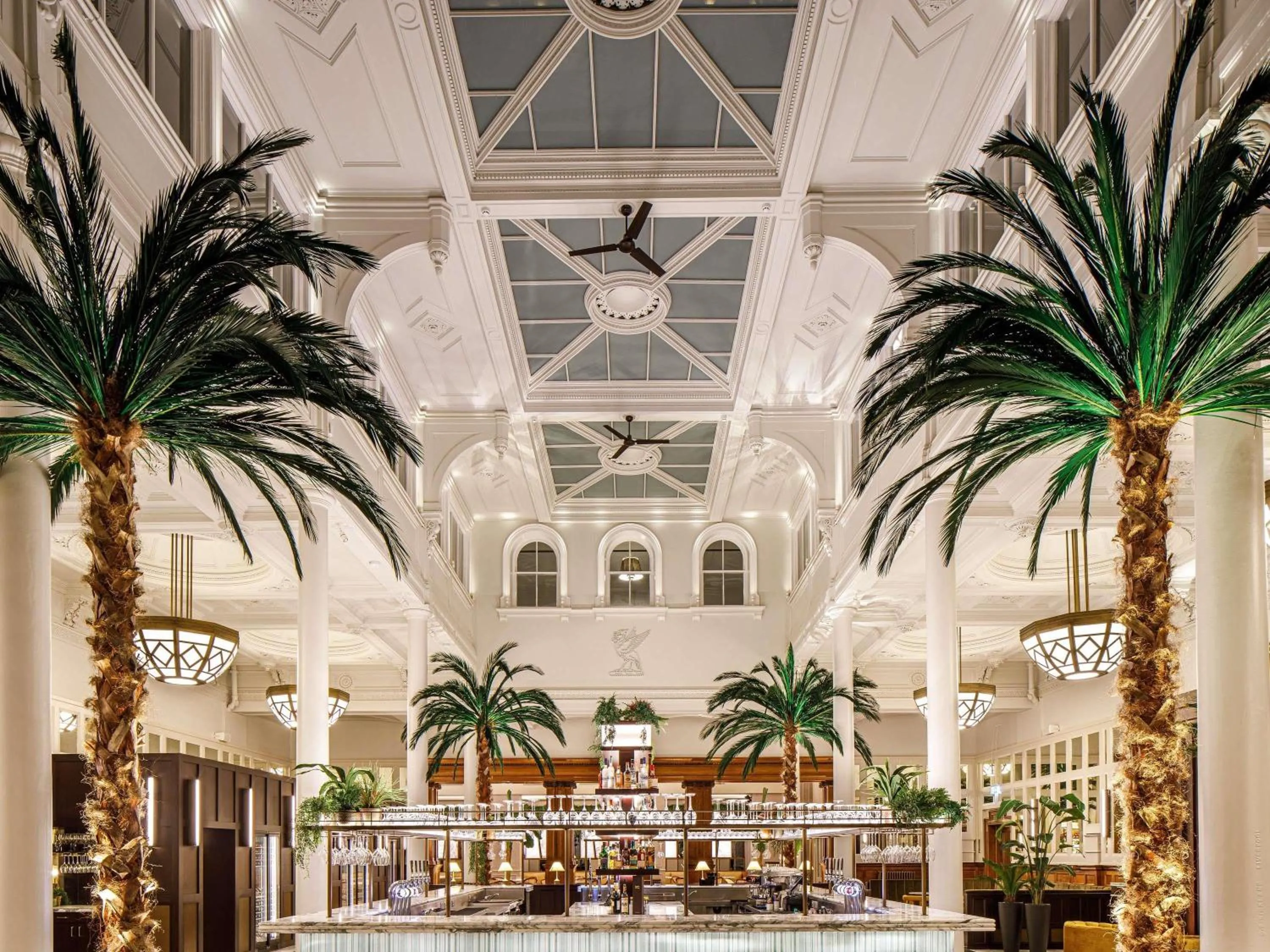 Lounge or bar in The Municipal Hotel Liverpool - MGallery