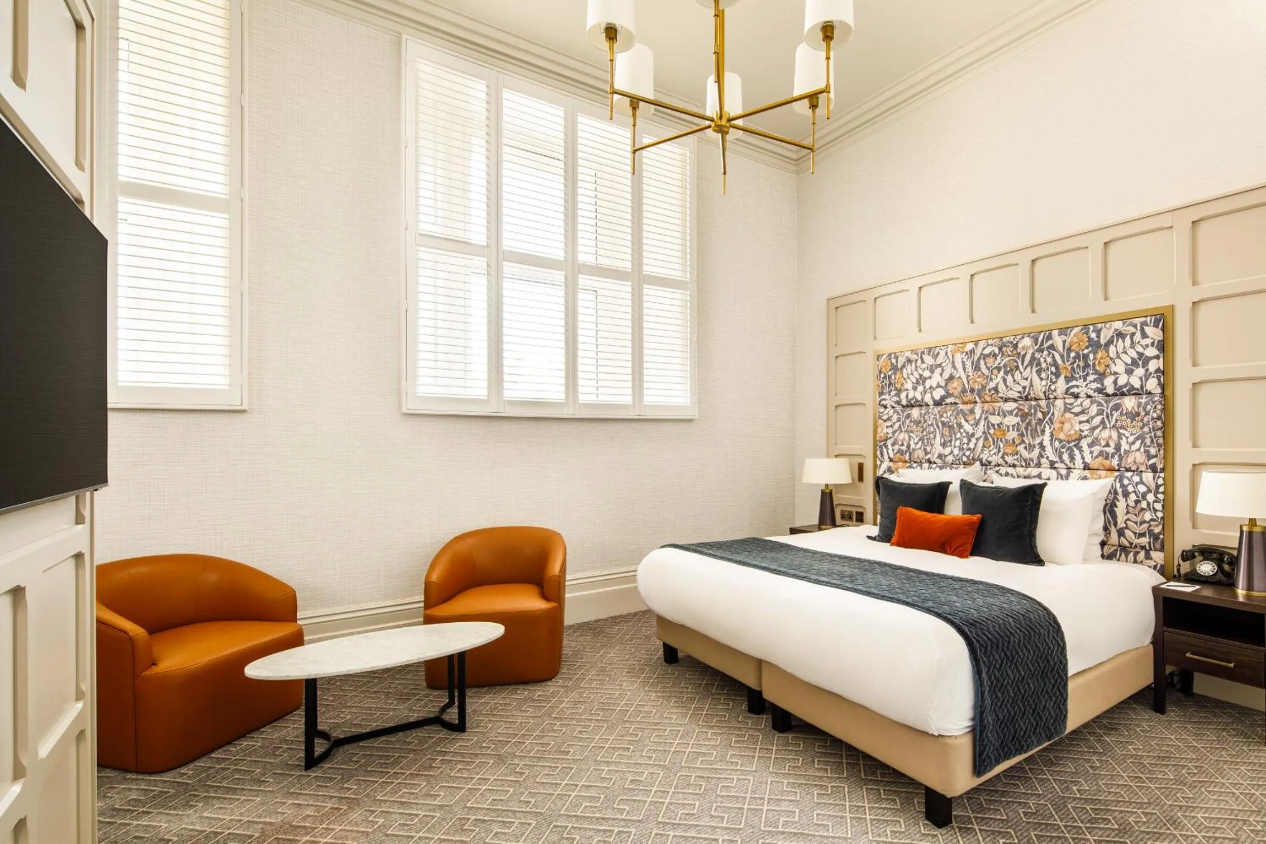 Bed in The Municipal Hotel Liverpool - MGallery