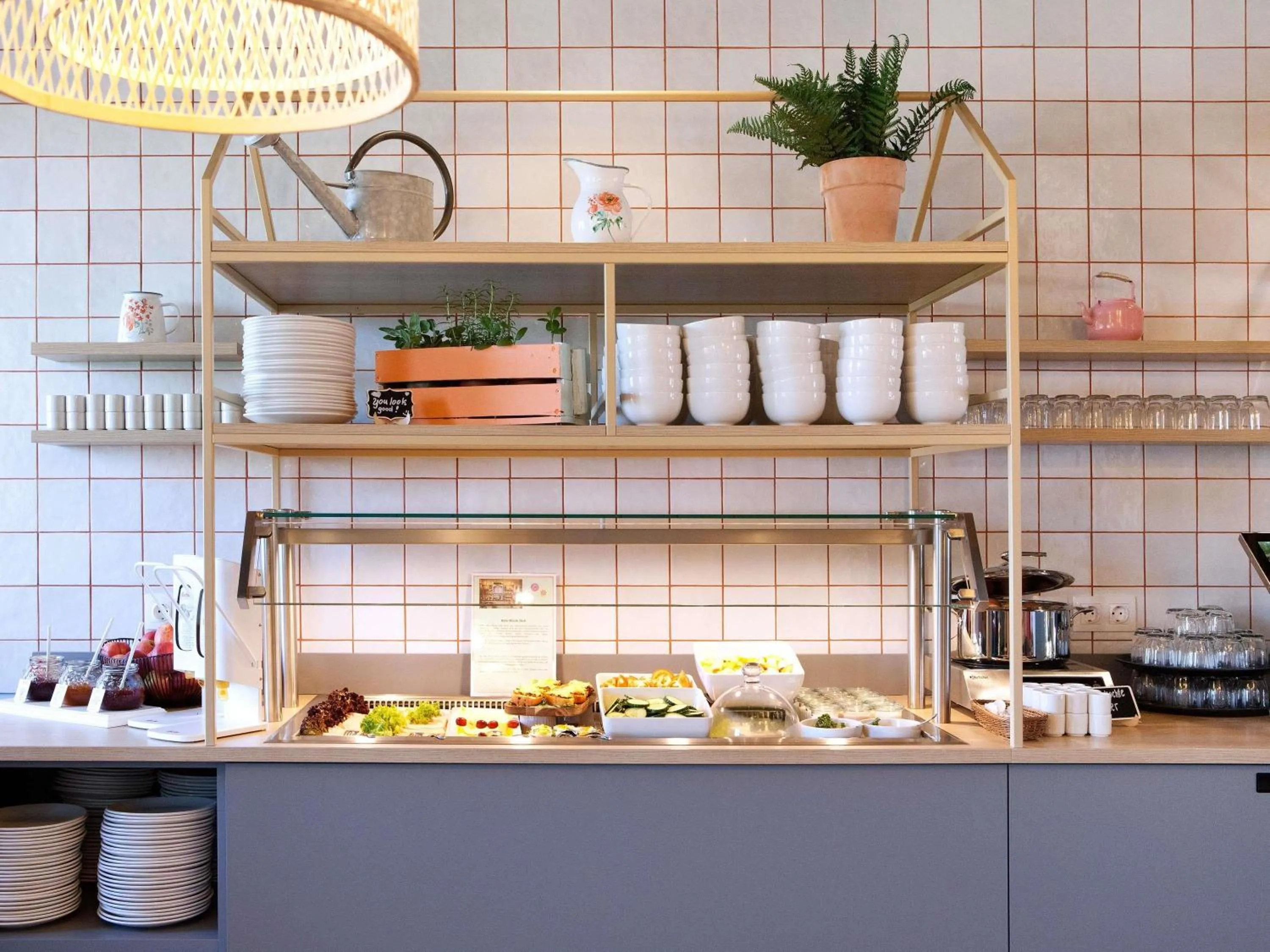 Coffee/tea facilities in greet Wien City Nord