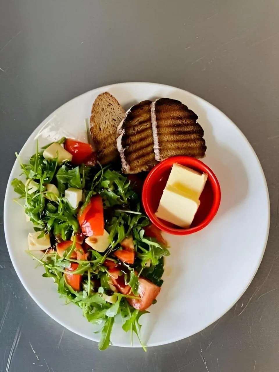 Food and drinks in greet Wien City Nord