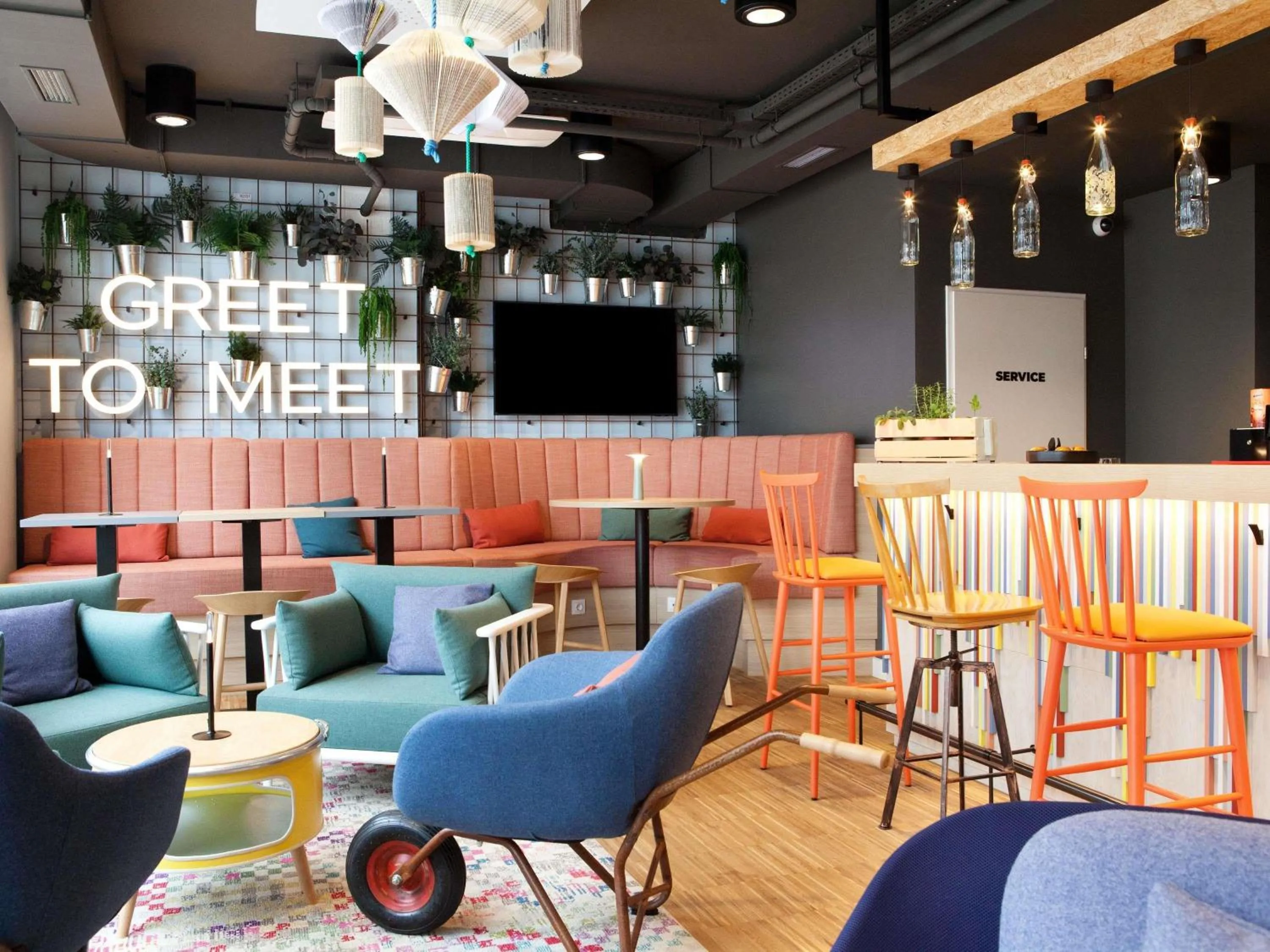 Property building in greet Wien City Nord