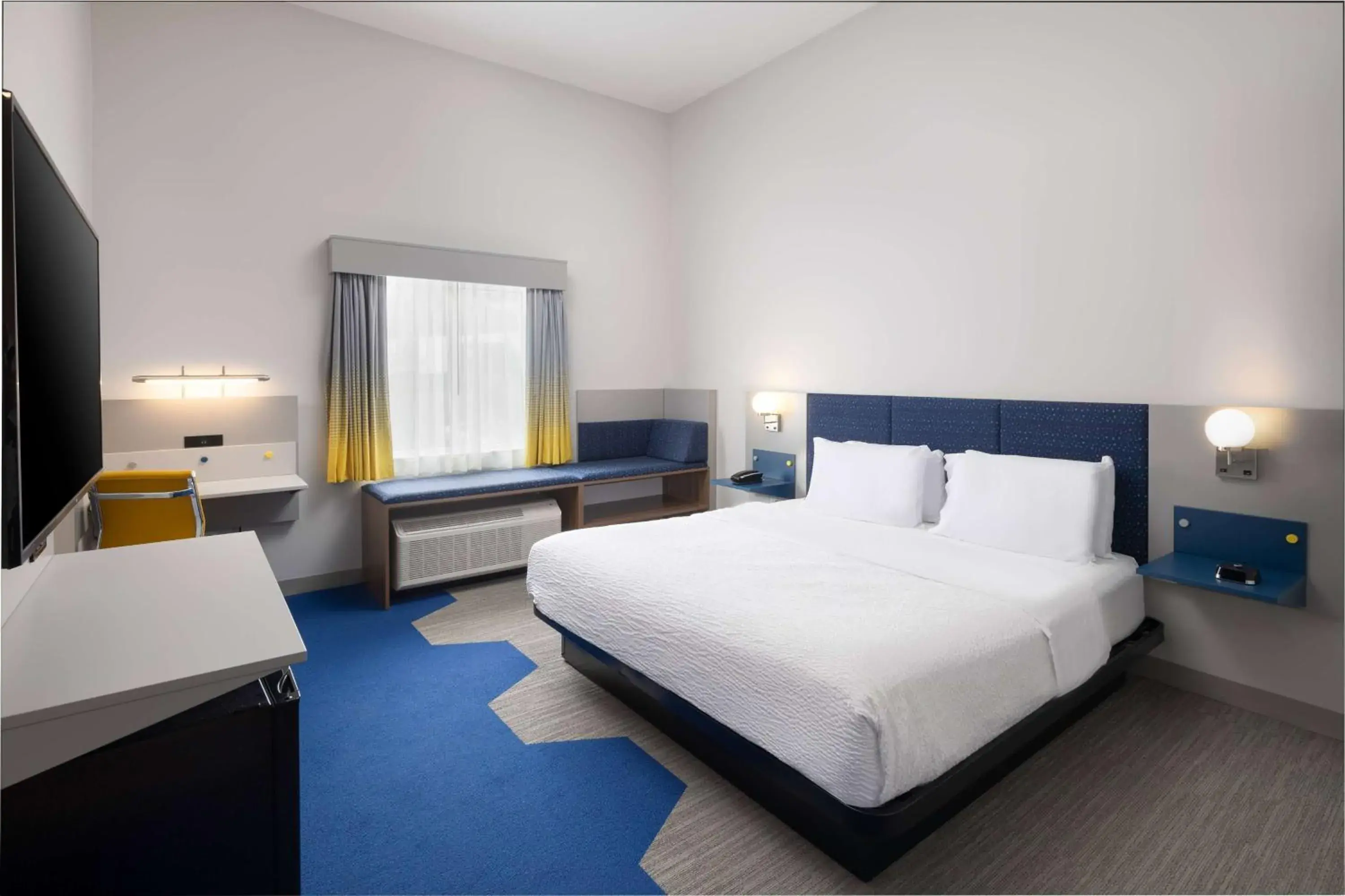 King Room - Mobility Access/Non-Smoking in Microtel Inn & Suites by Wyndham Macedon King Room - Mobility Access/Non-Smoking in Microtel Inn & Suites by Wyndham Macedon