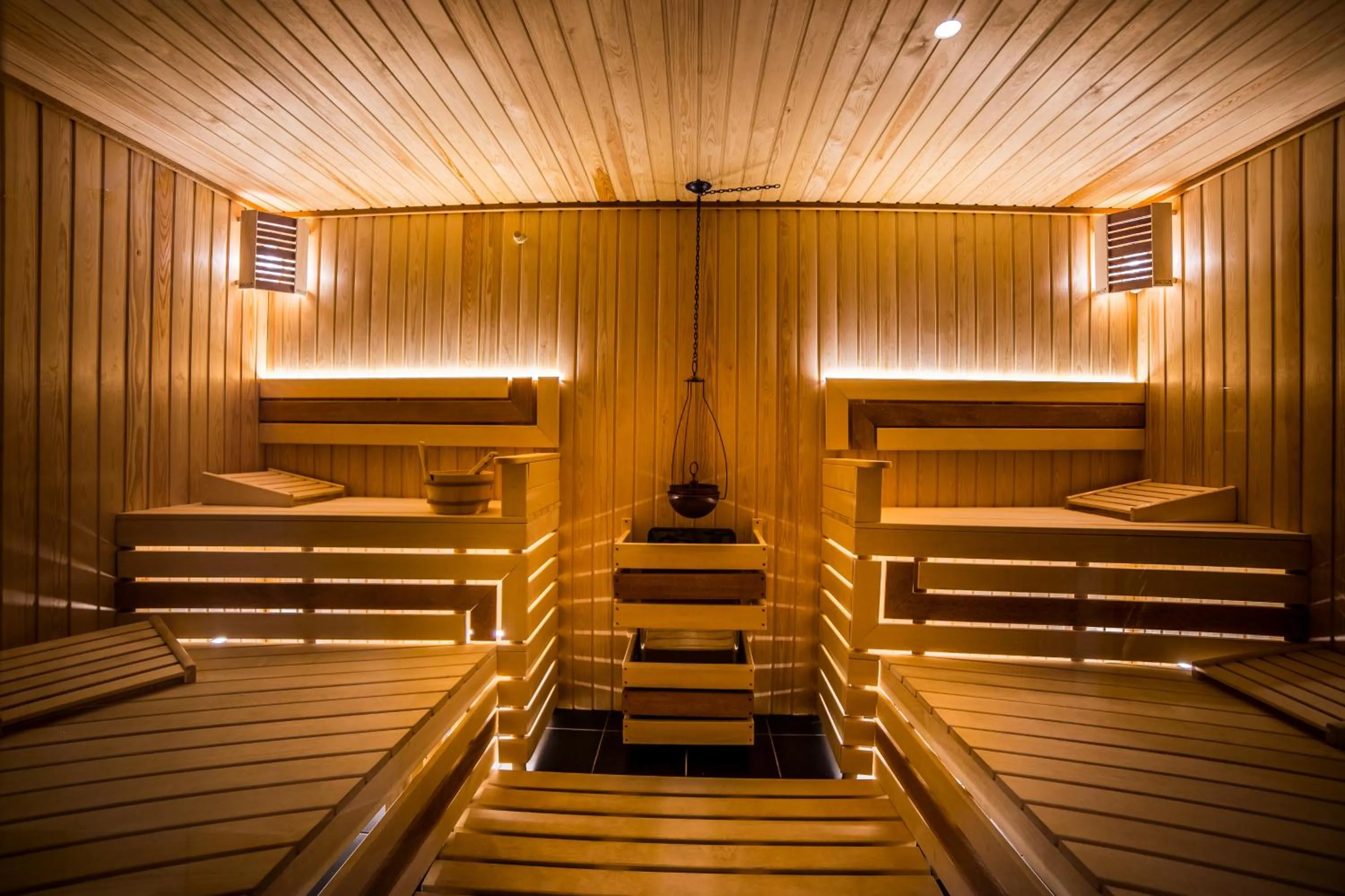 Sauna in Armaco Residence