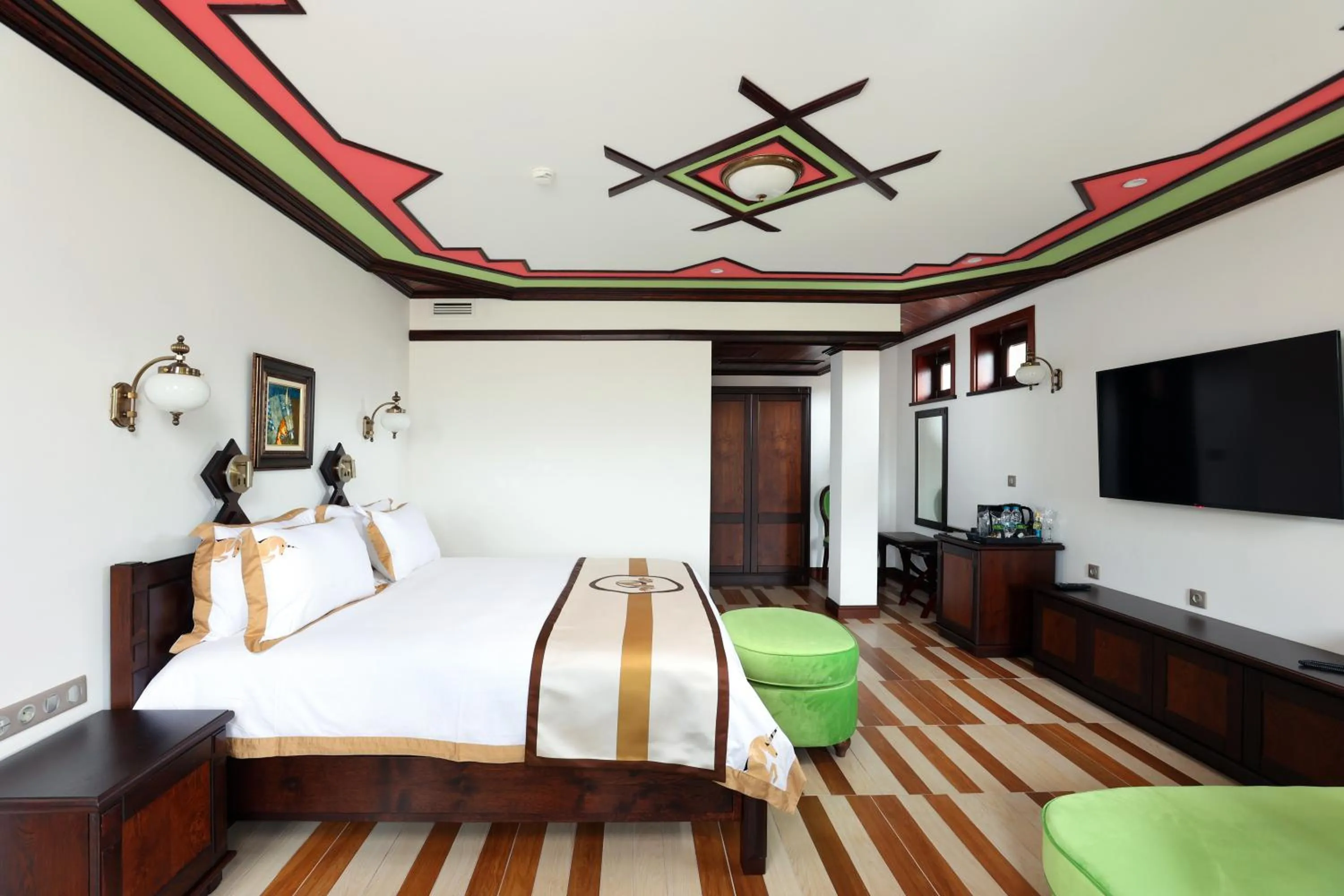 Bed in Armaco Residence