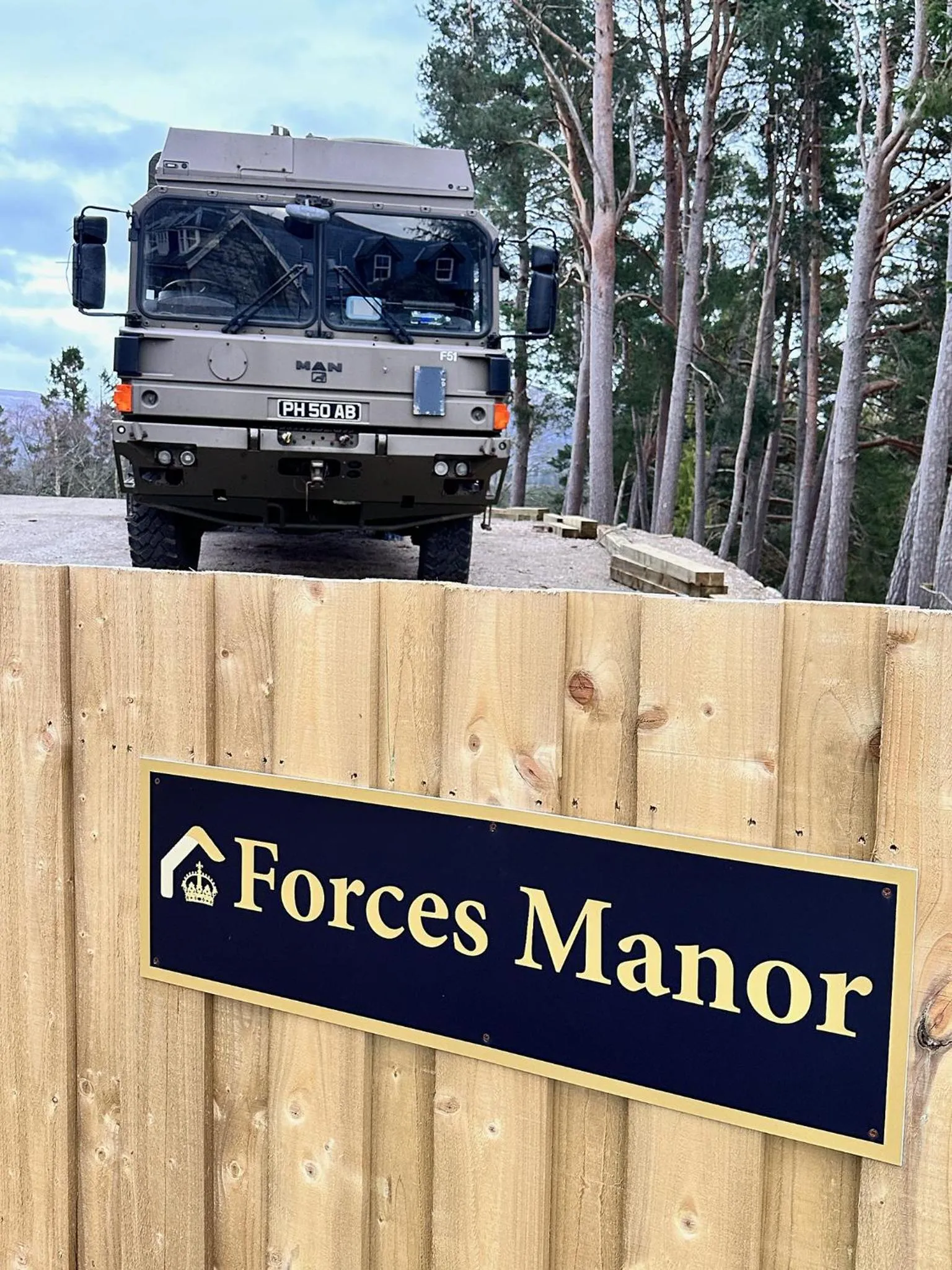Property building in Forces Manor