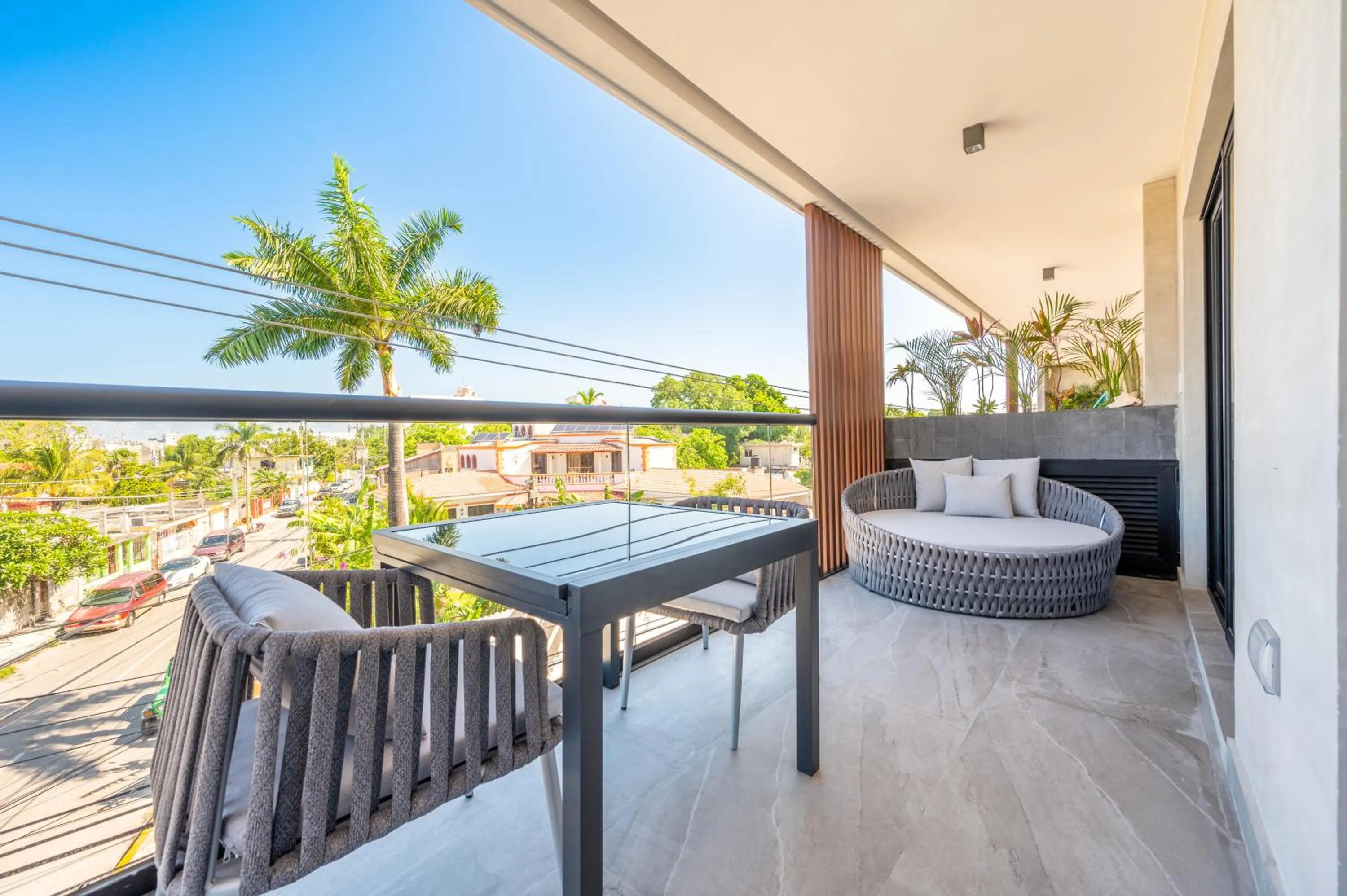 Day in Kippal - Modern Oasis - ApartHotel