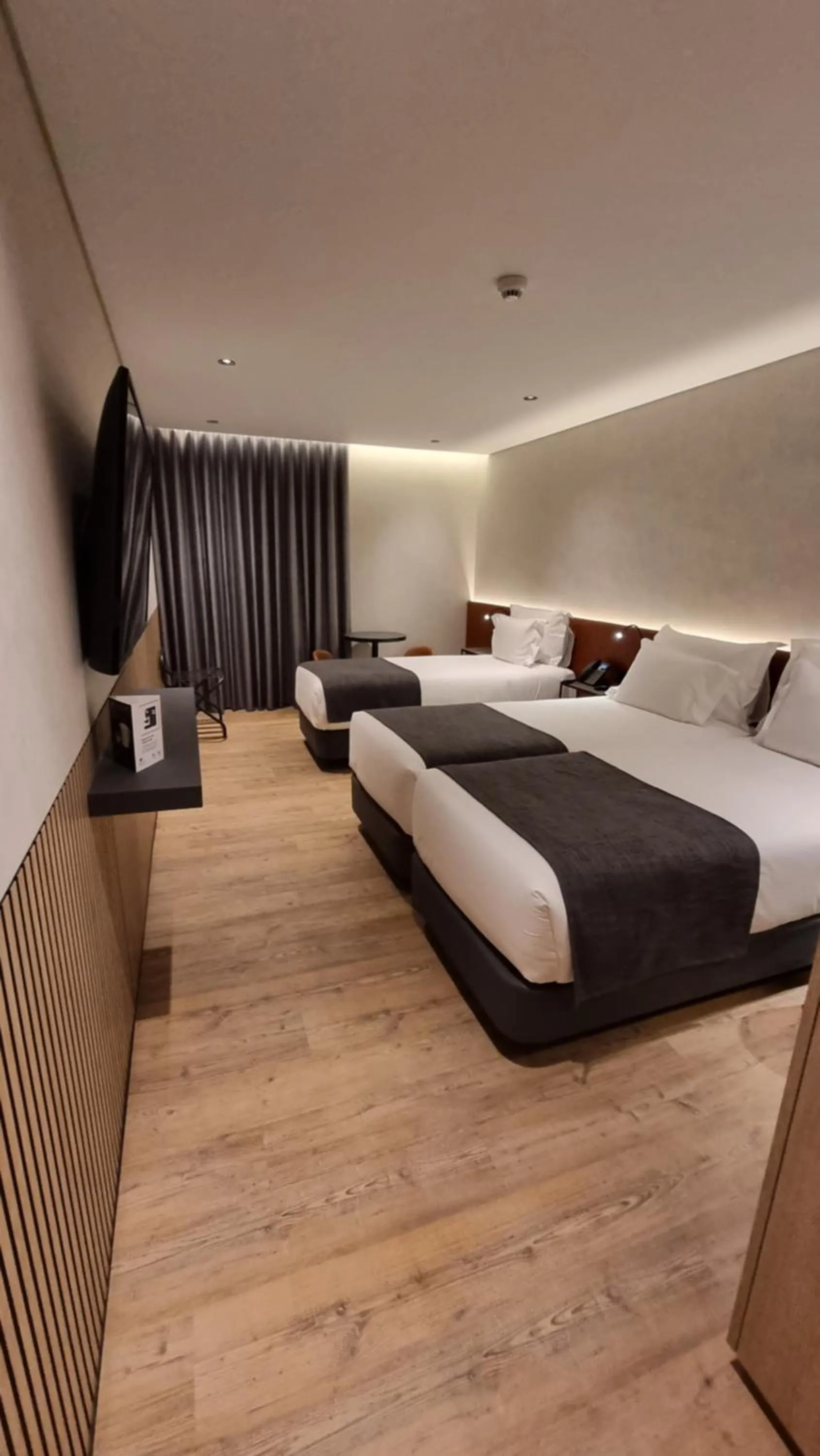 Bedroom, Bed in Hotel Principe Avila