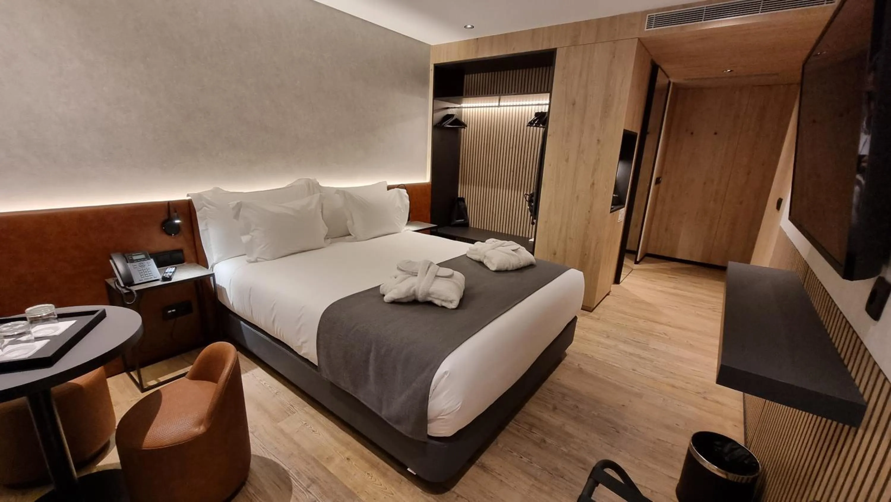 Bedroom, Bed in Hotel Principe Avila