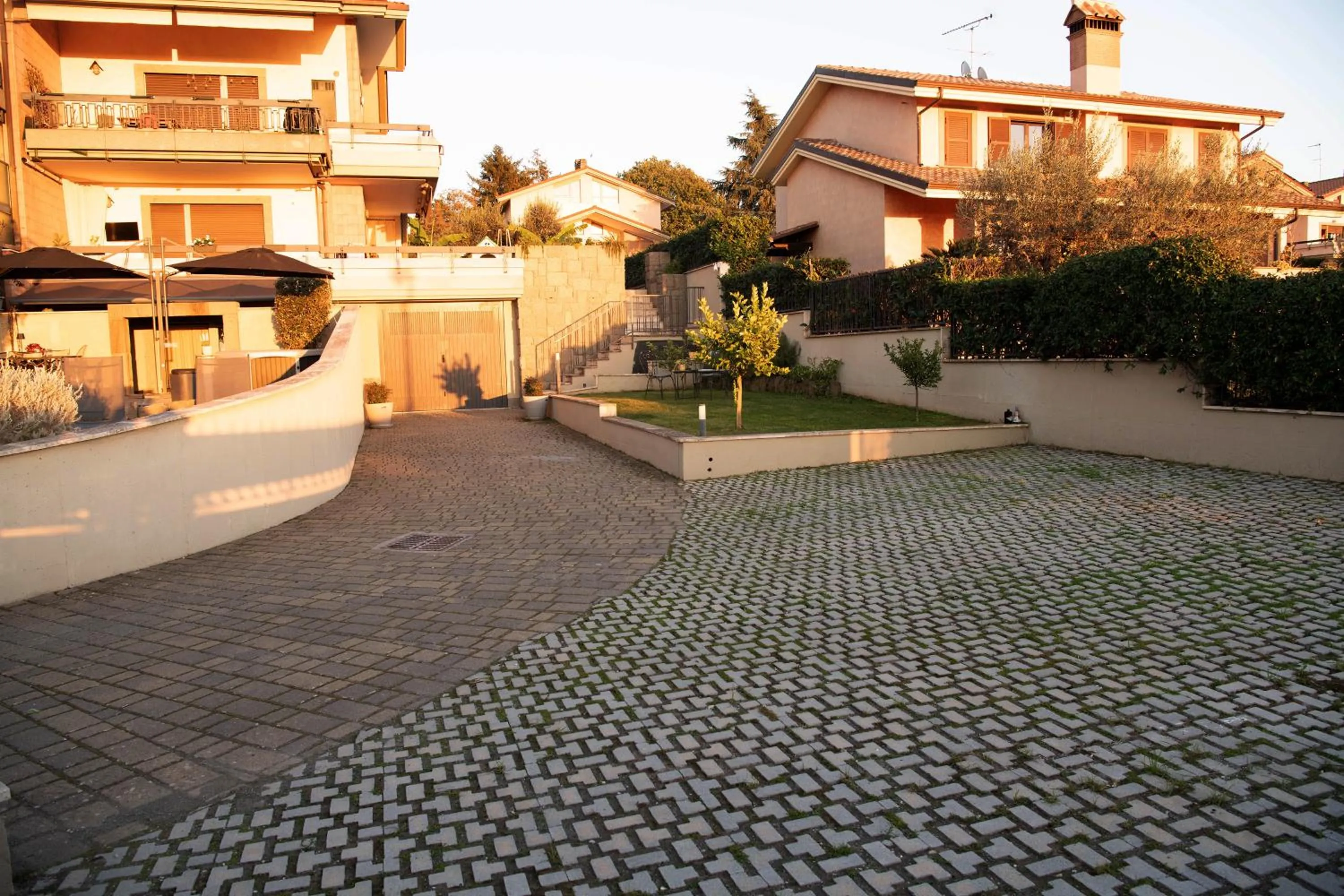 Property building in La casa di Gabry Superior