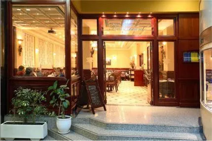 Facade/entrance in Palladion Hotel