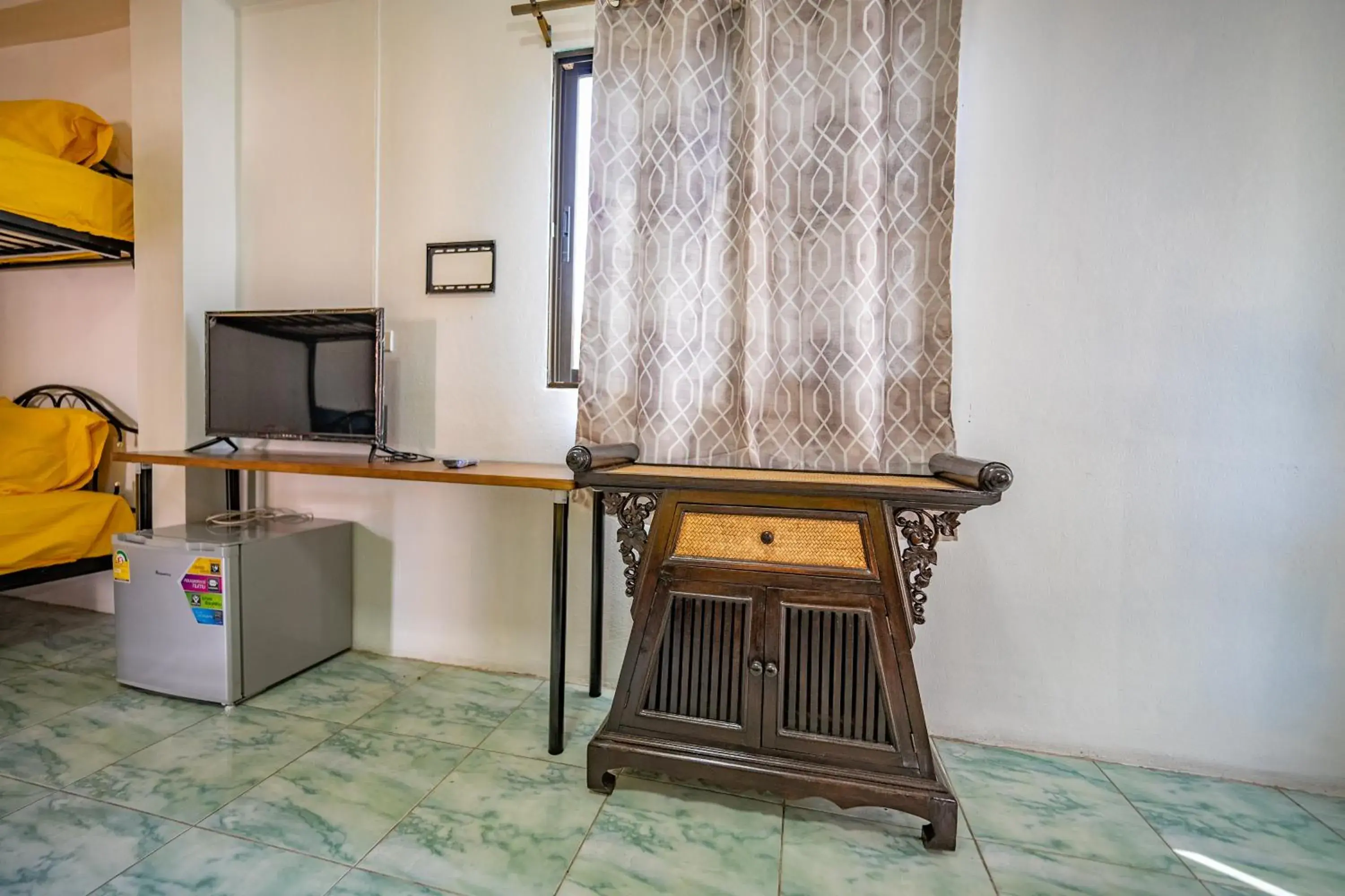 Family Room with Private Bathroom in Noble Thippanate Family Room with Private Bathroom in Noble Thippanate