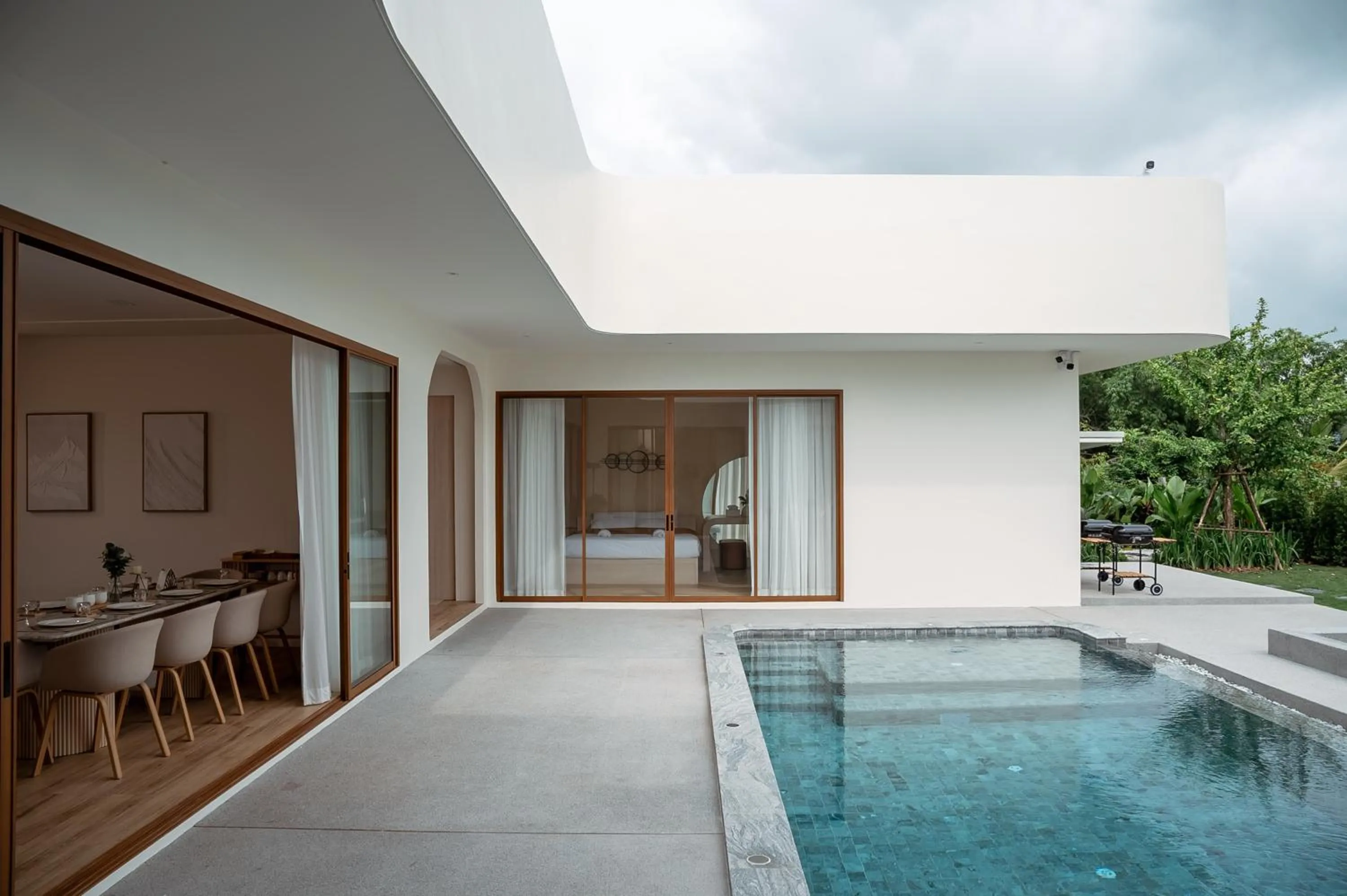 Swimming pool in Villa Paramount 2