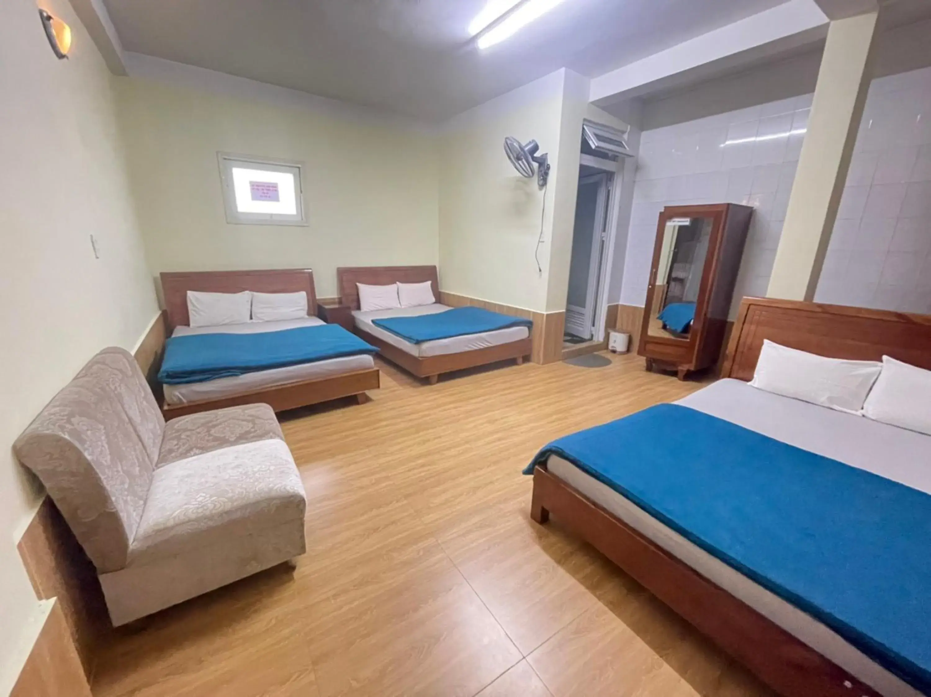 Superior Family Room in Hân Hoan Hotel Superior Family Room in Hân Hoan Hotel