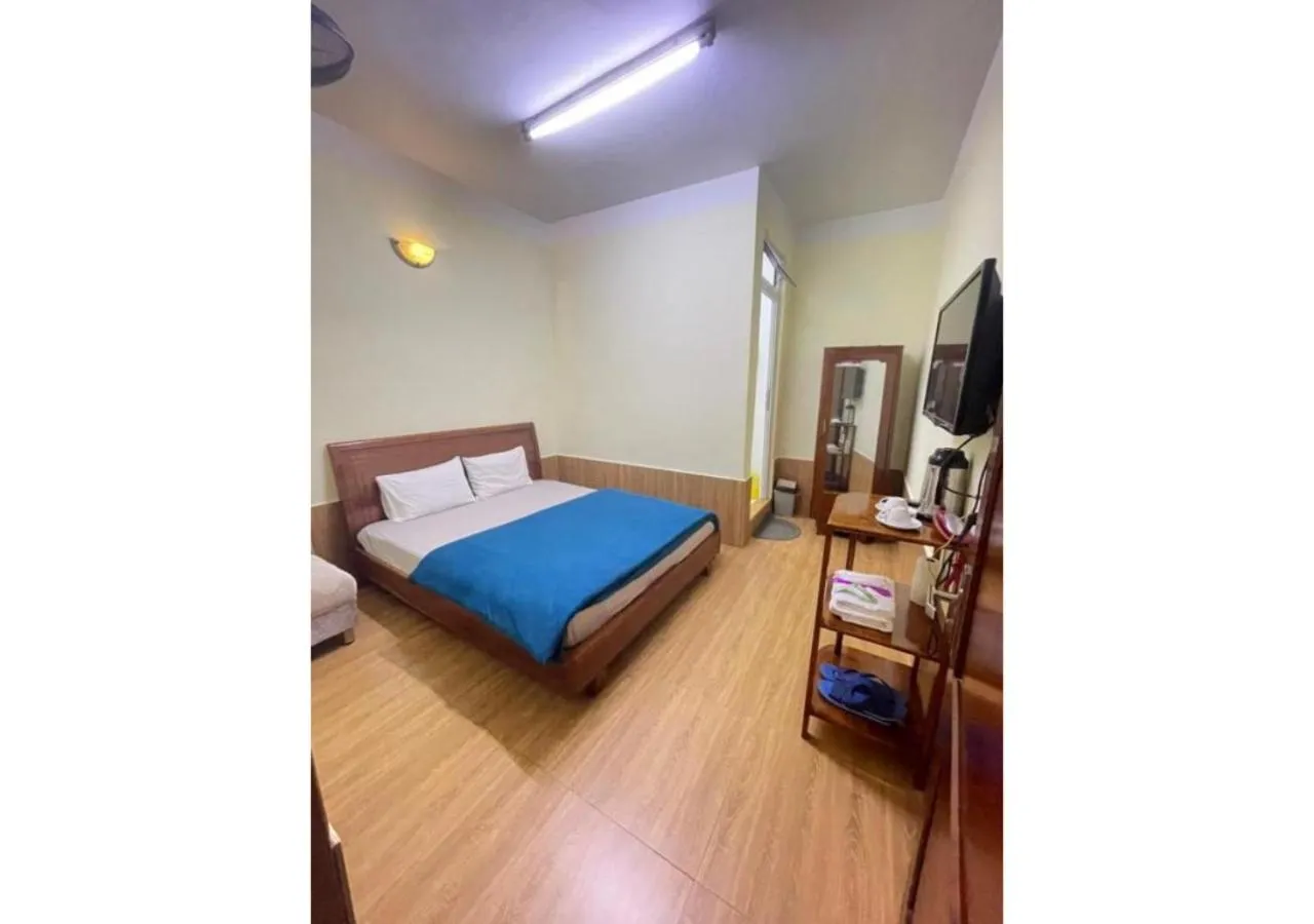 View (from property/room), Bed in Hân Hoan Hotel