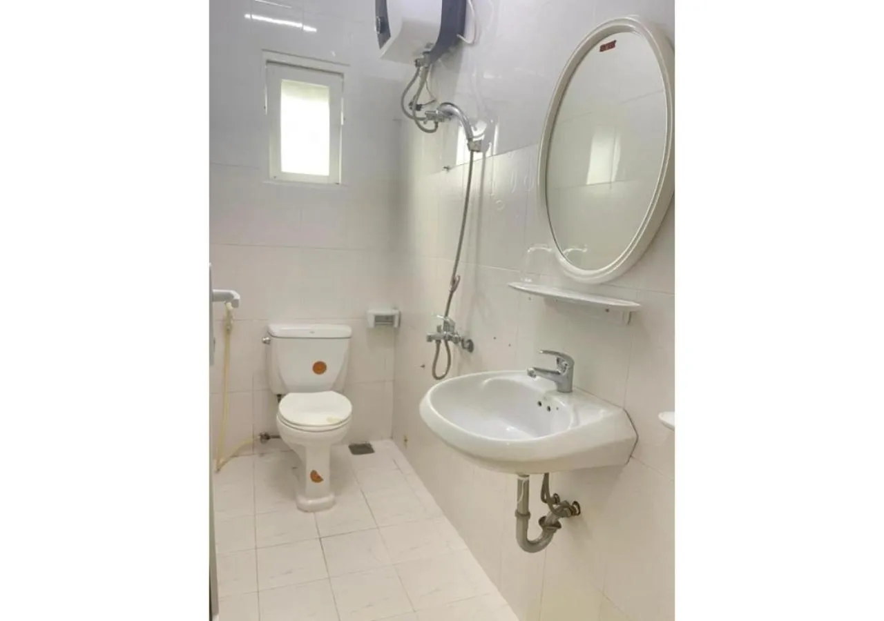 Bathroom in Hân Hoan Hotel