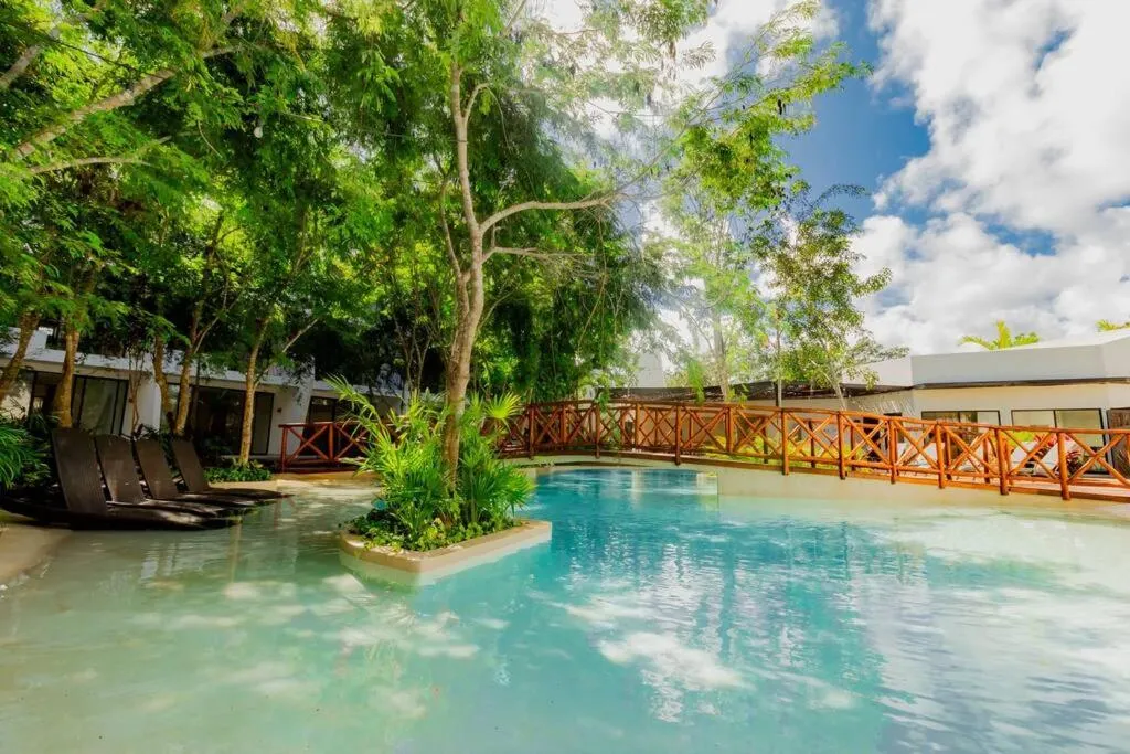 Swimming pool in DK31 Wifi 600mb, Cheap Scooters by Moikkarentals