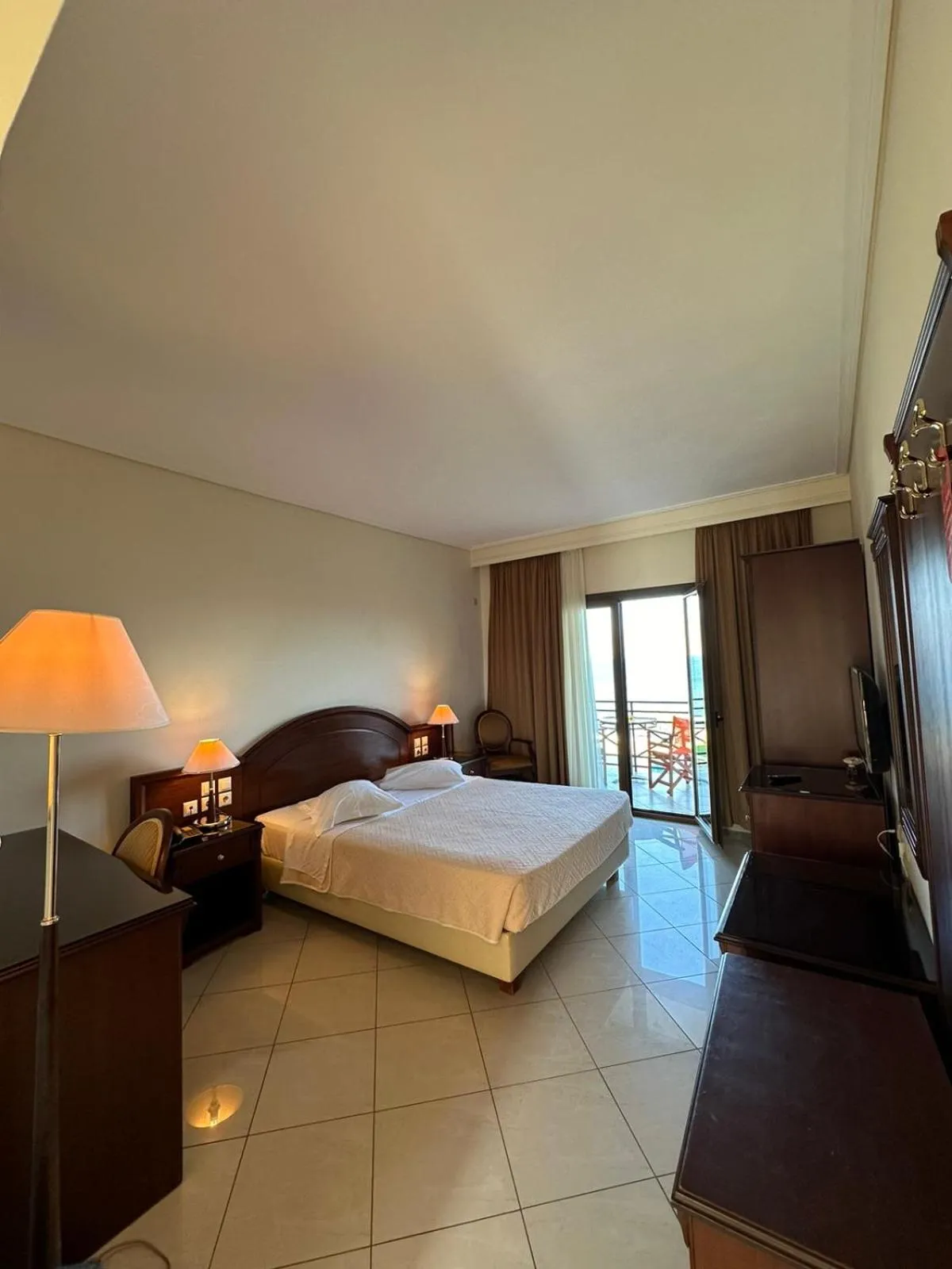 Bedroom in Europa Beach Hotel