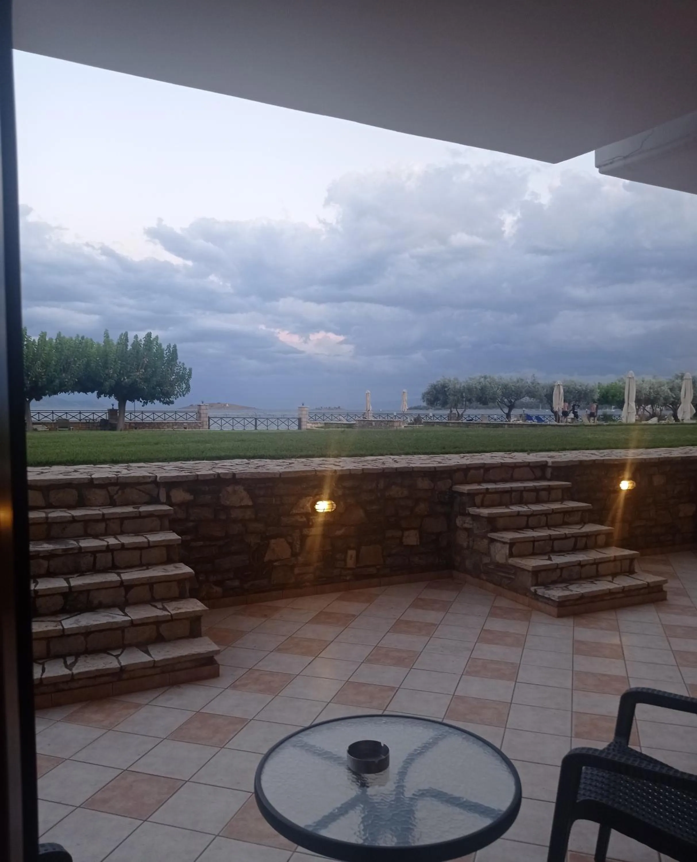 Patio in Europa Beach Hotel