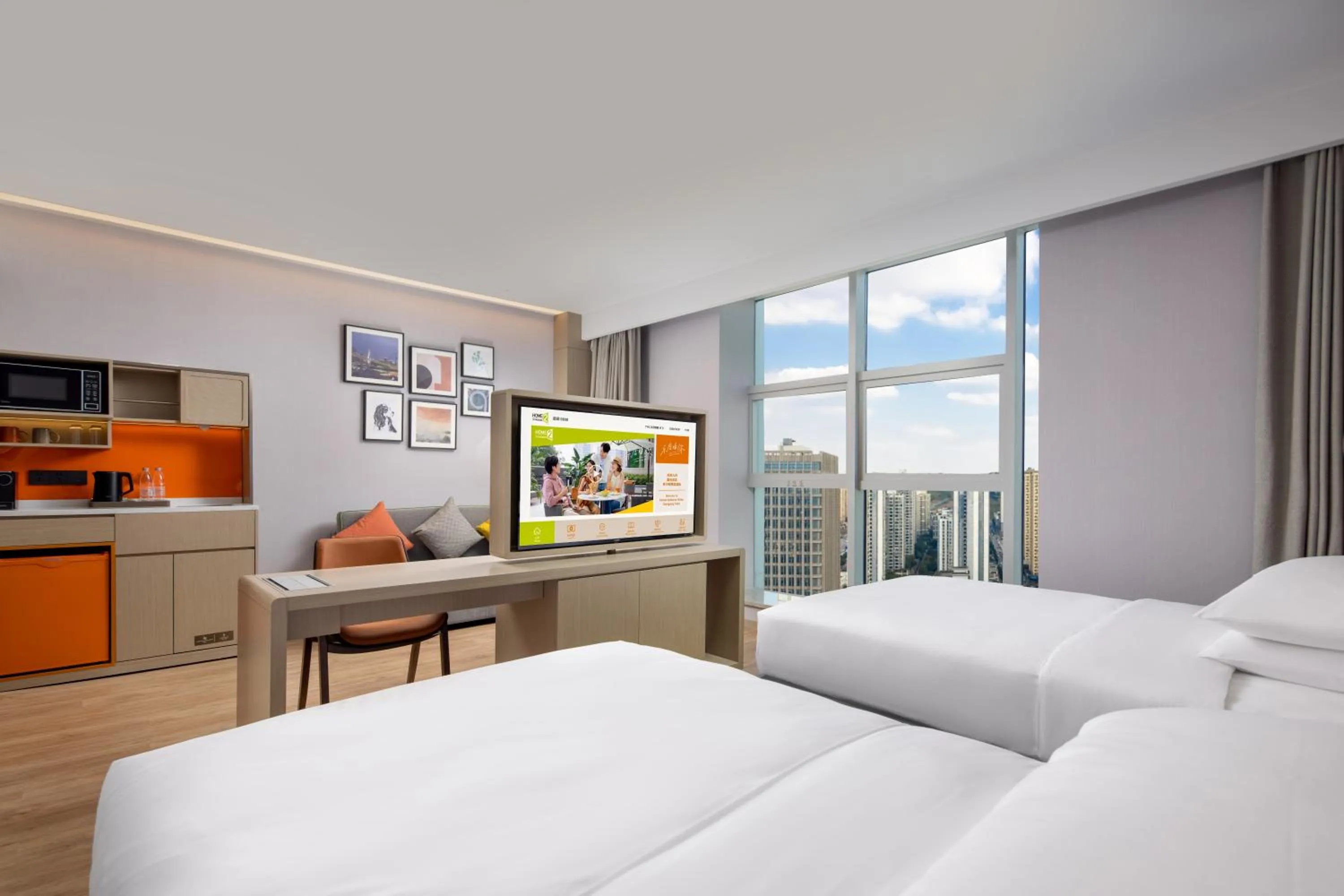 Communal lounge/ TV room, Bed in Home2 Suites by Hilton Chongqing Yubei