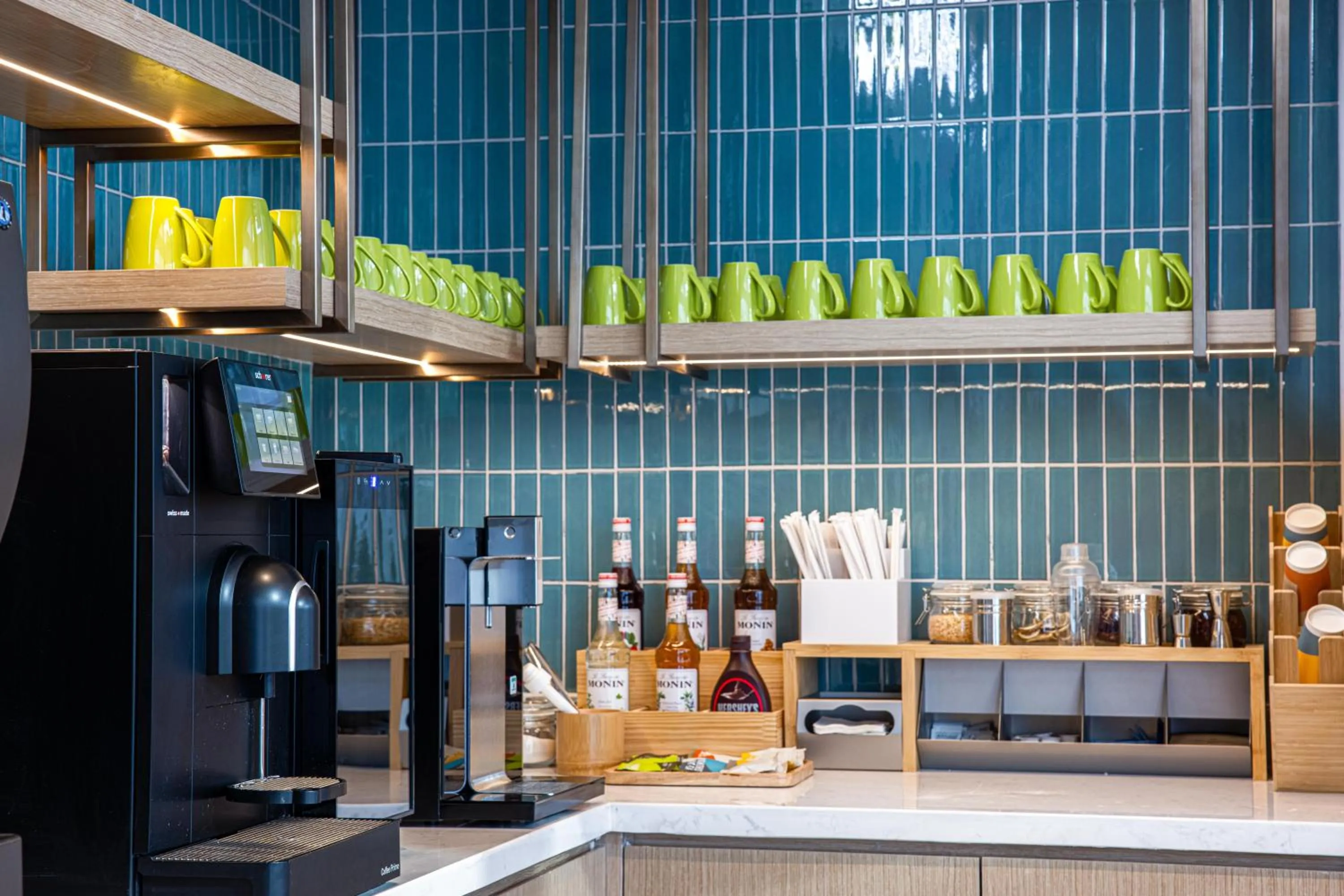 Coffee/tea facilities in Home2 Suites by Hilton Chongqing Yubei