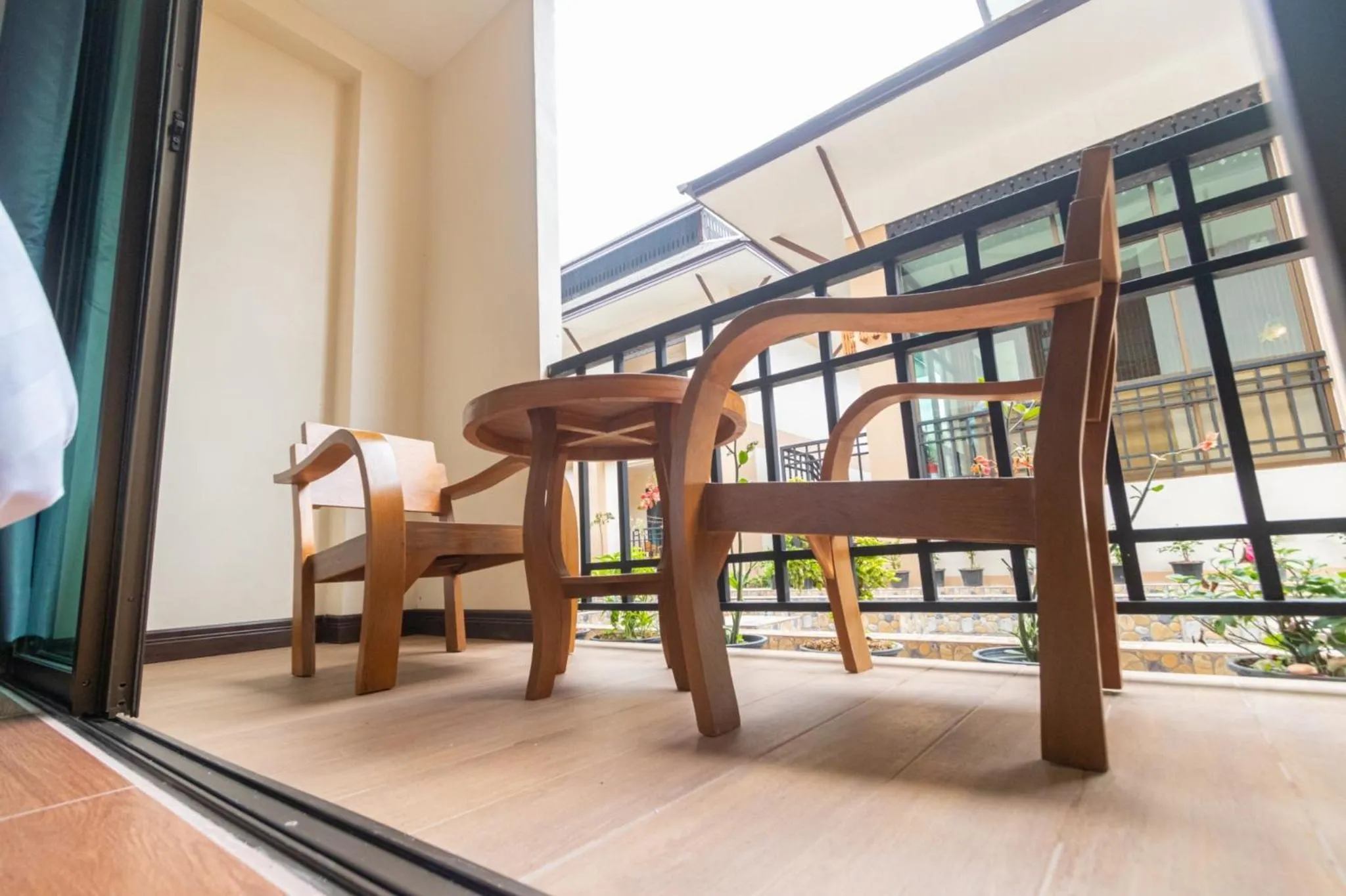 Balcony/Terrace in Peacock De Pai Hotel