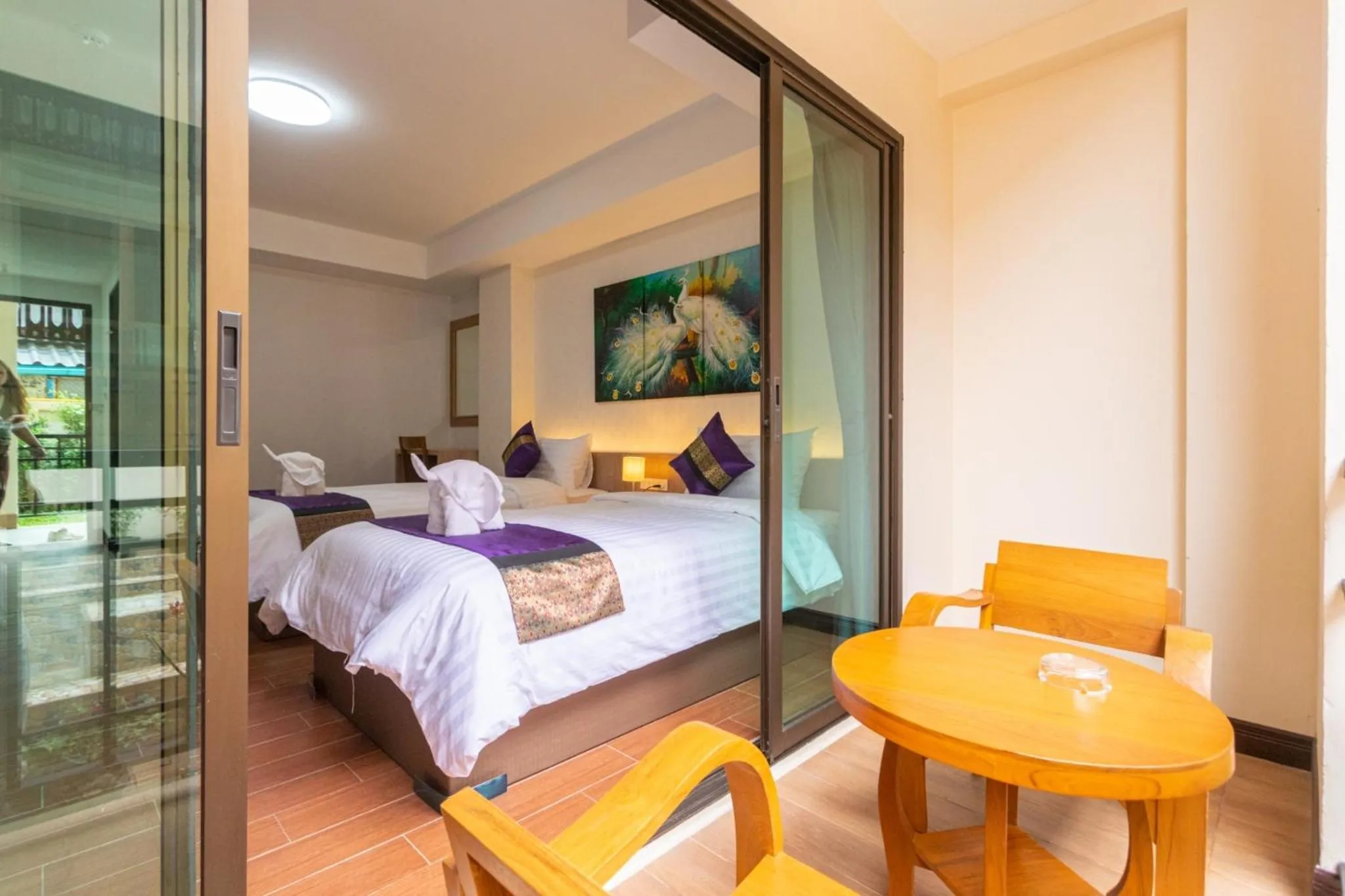 Photo of the whole room, Bed in Peacock De Pai Hotel