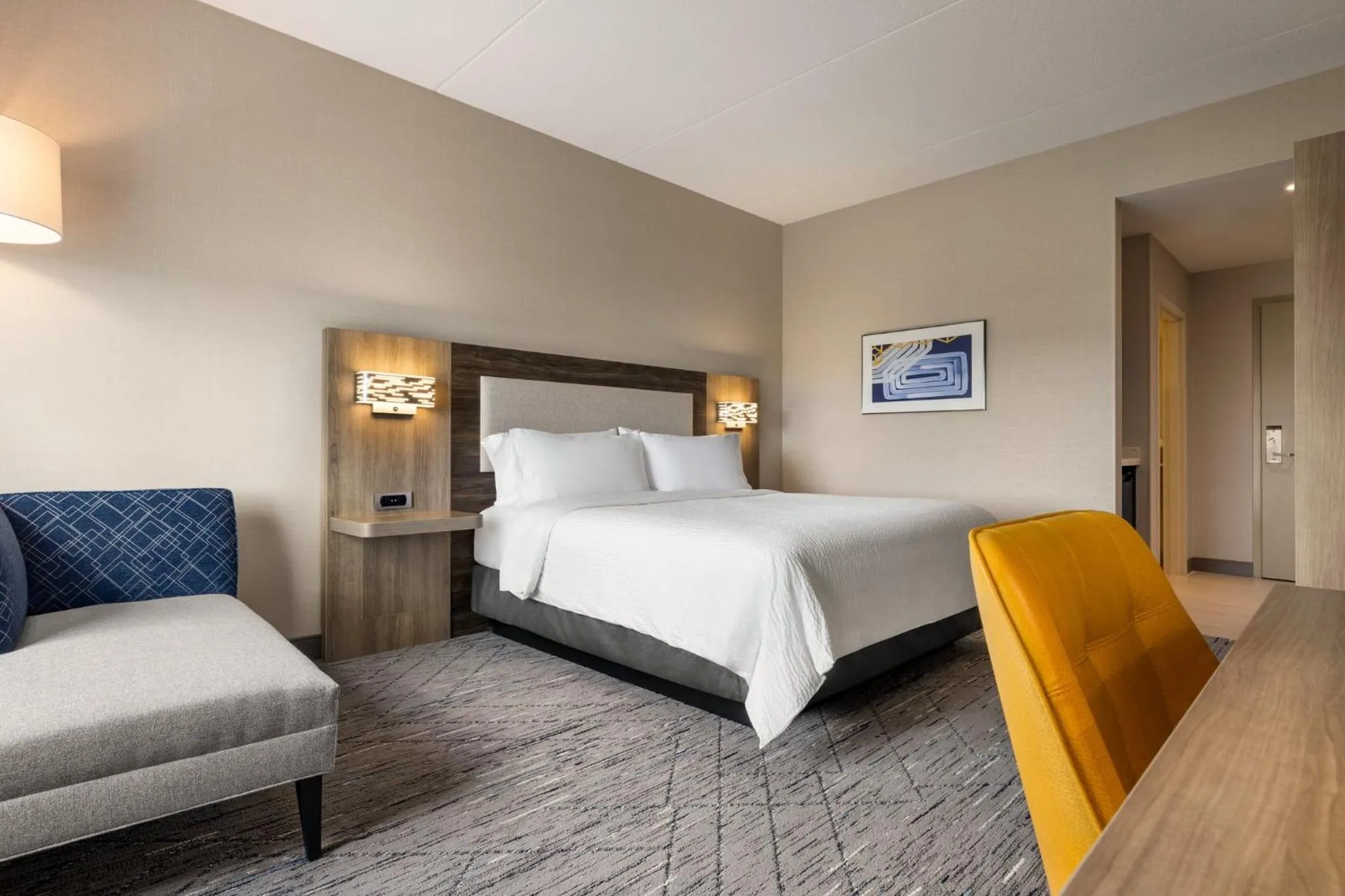 Photo of the whole room, Bed in Holiday Inn Express - Strathroy by IHG