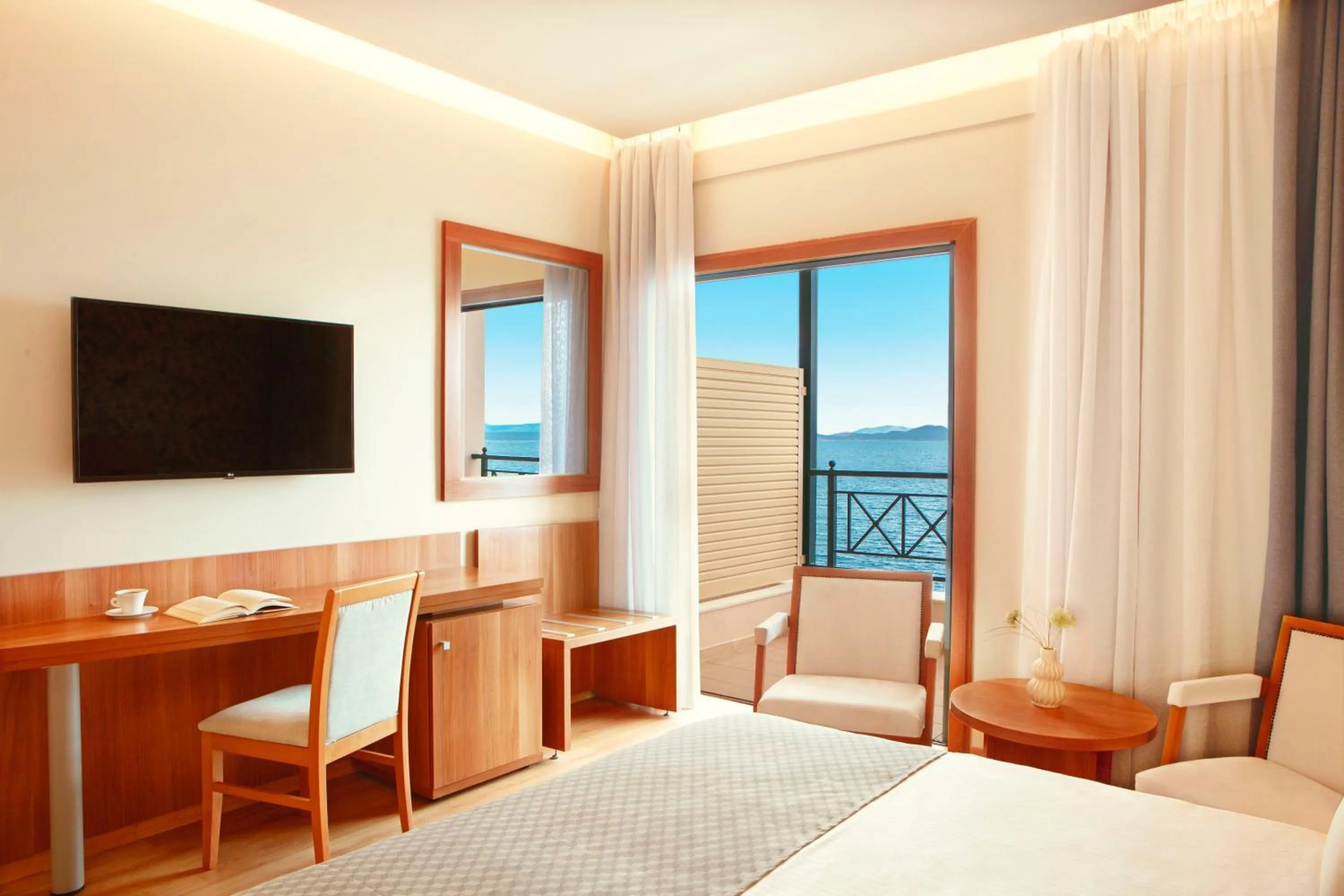 Zeus Essence Ramada by Wyndham Athens