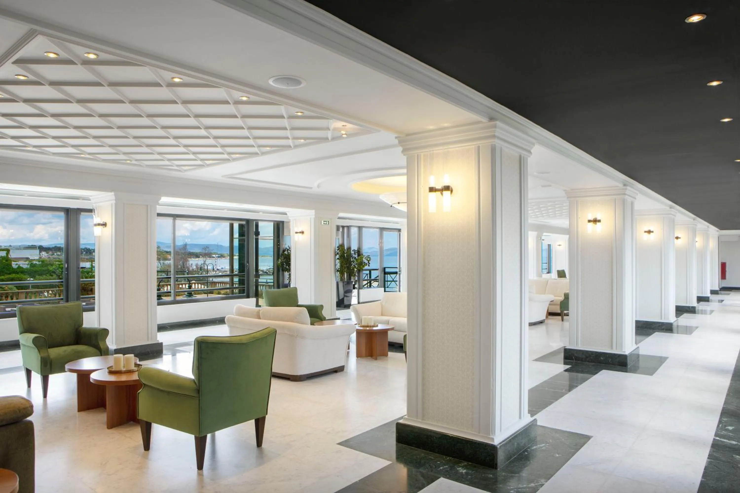 Lobby or reception in Zeus Essence Ramada by Wyndham Athens