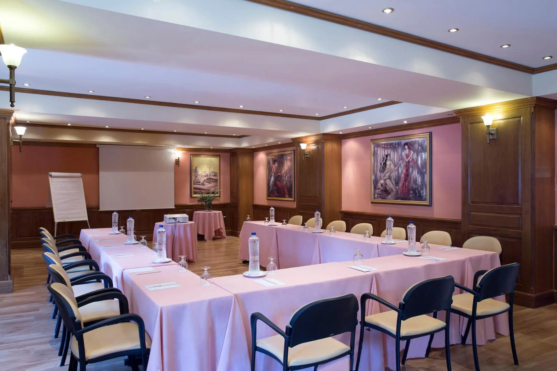 Meeting/conference room in Zeus Essence Ramada by Wyndham Athens