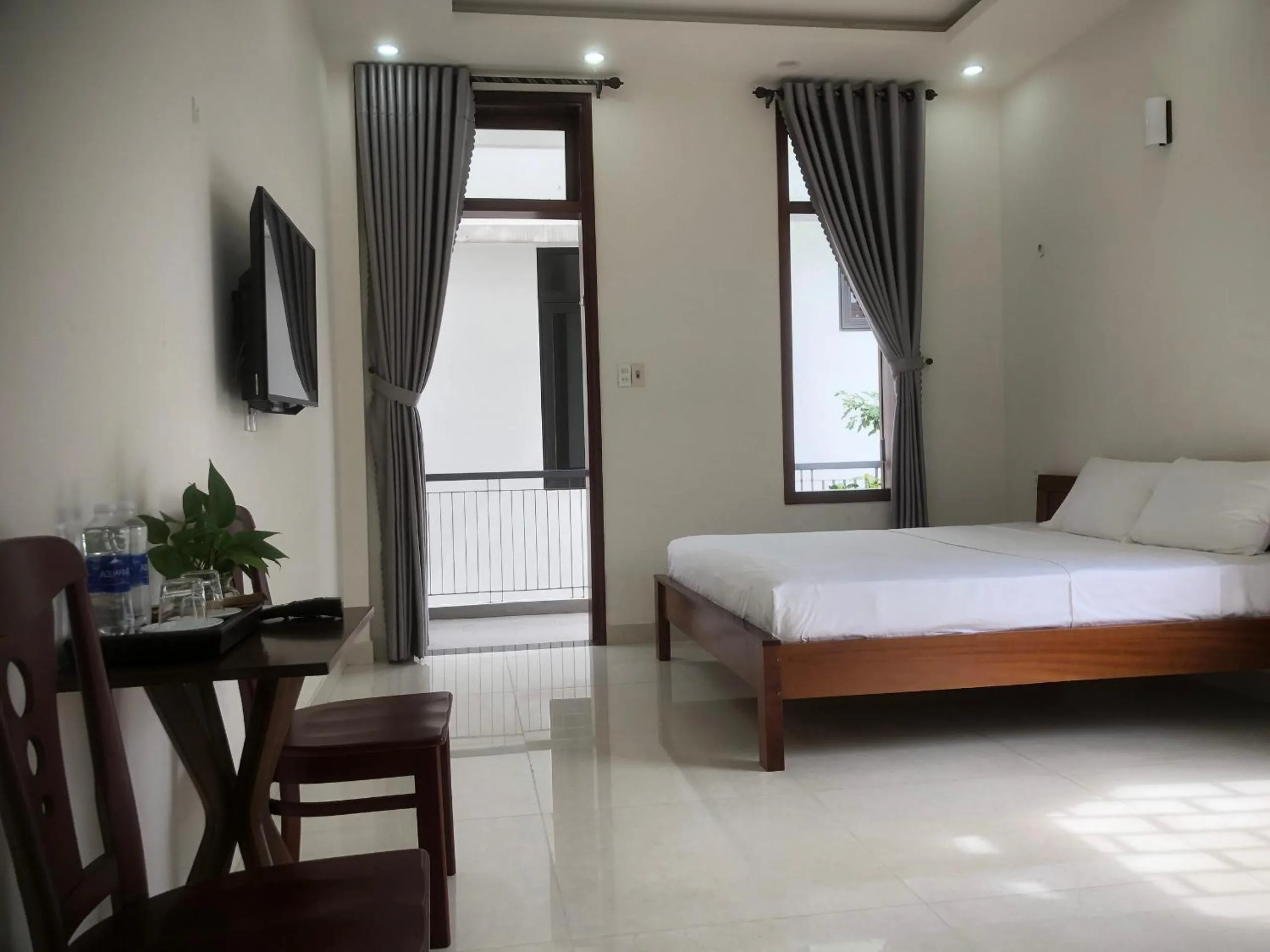 Bedroom, Bed in Homestay Phương House