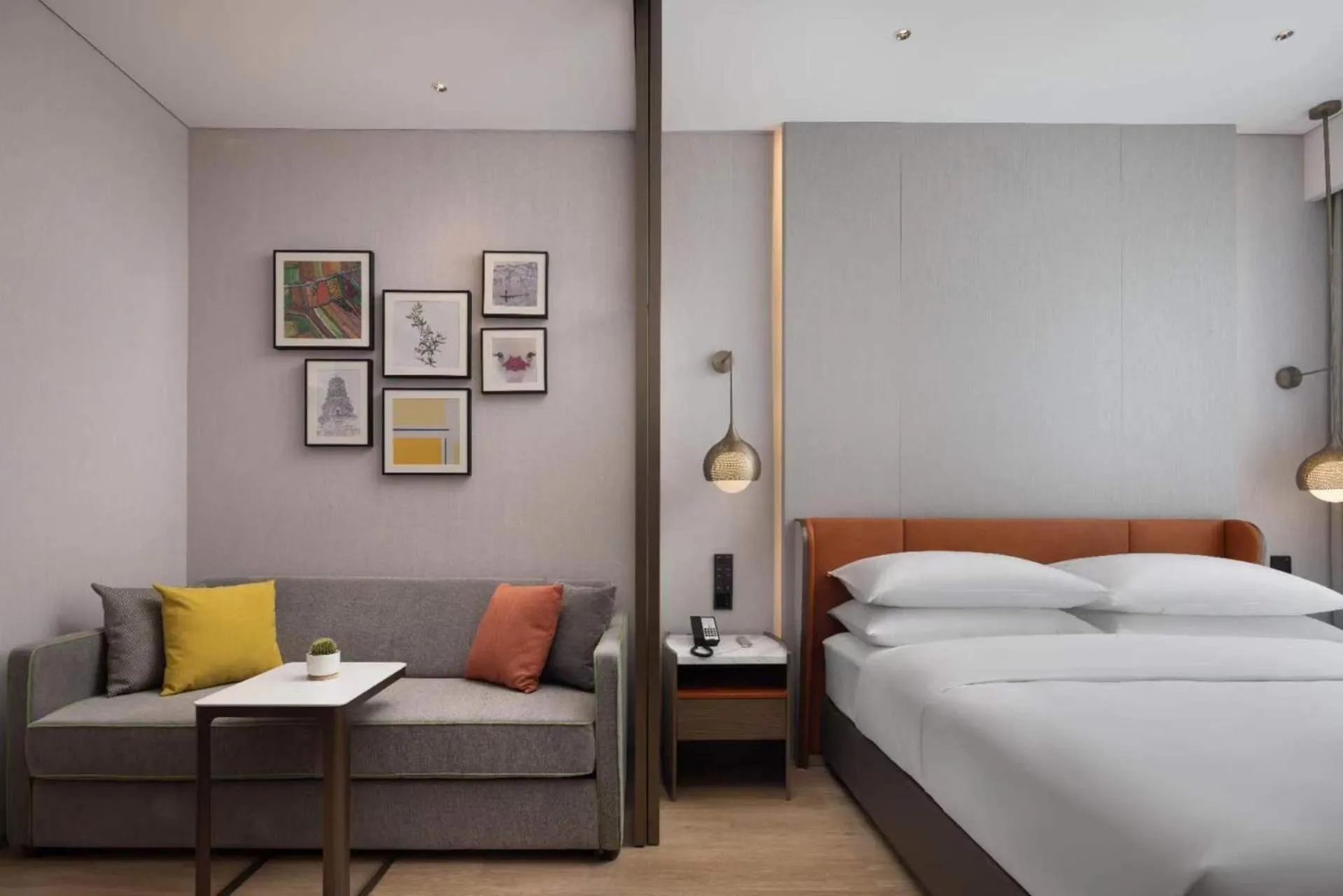 Living room, Bed in Home2 Suites by Hilton Chenzhou Nuanshui Hot Spring