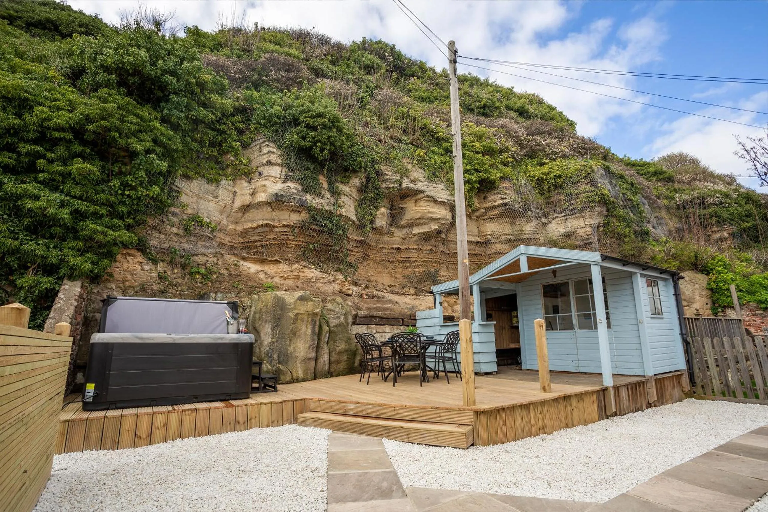 Garden in Whitby Boutique - Mast Cottage