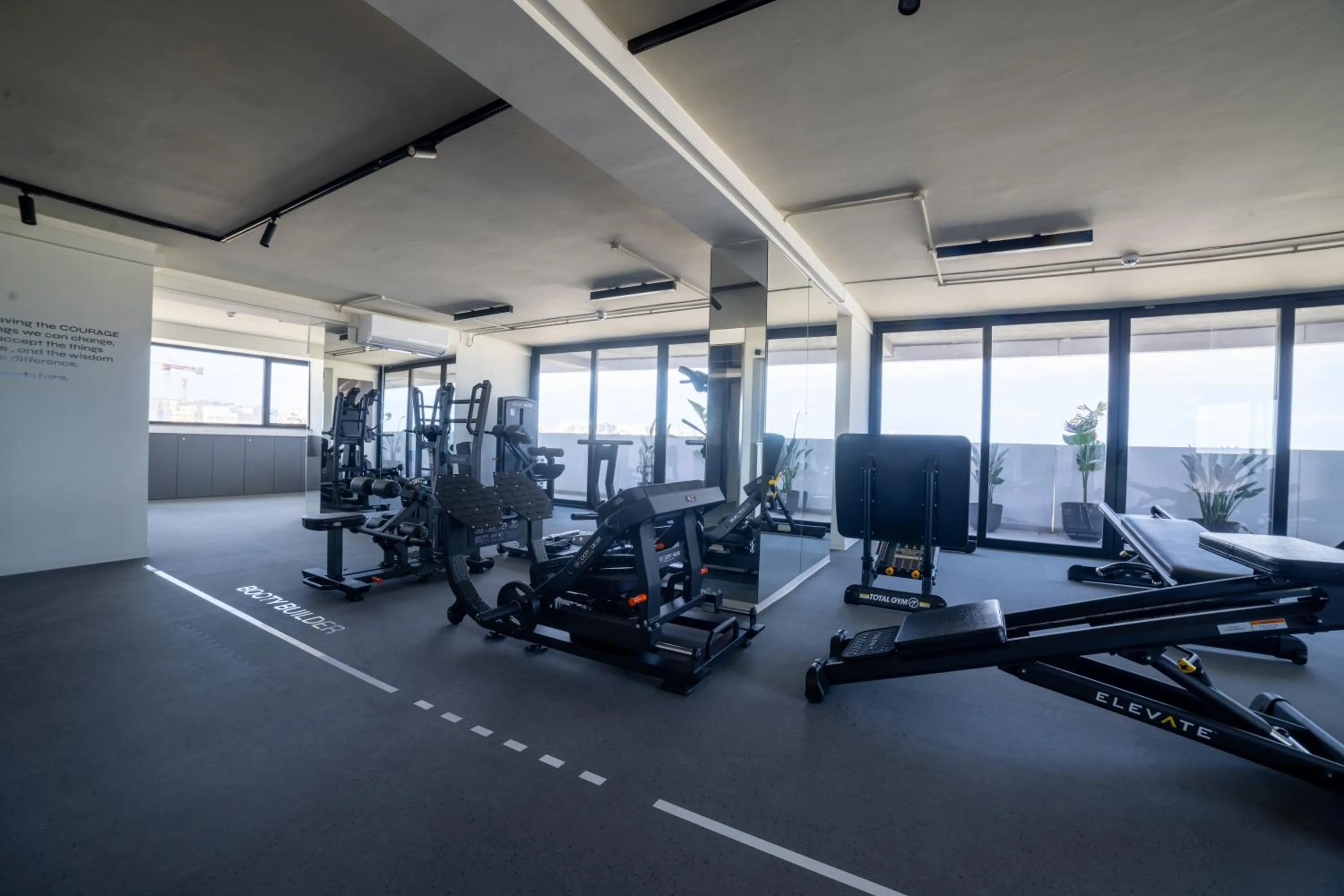 Fitness centre/facilities in Park Heights by the Warren Collection