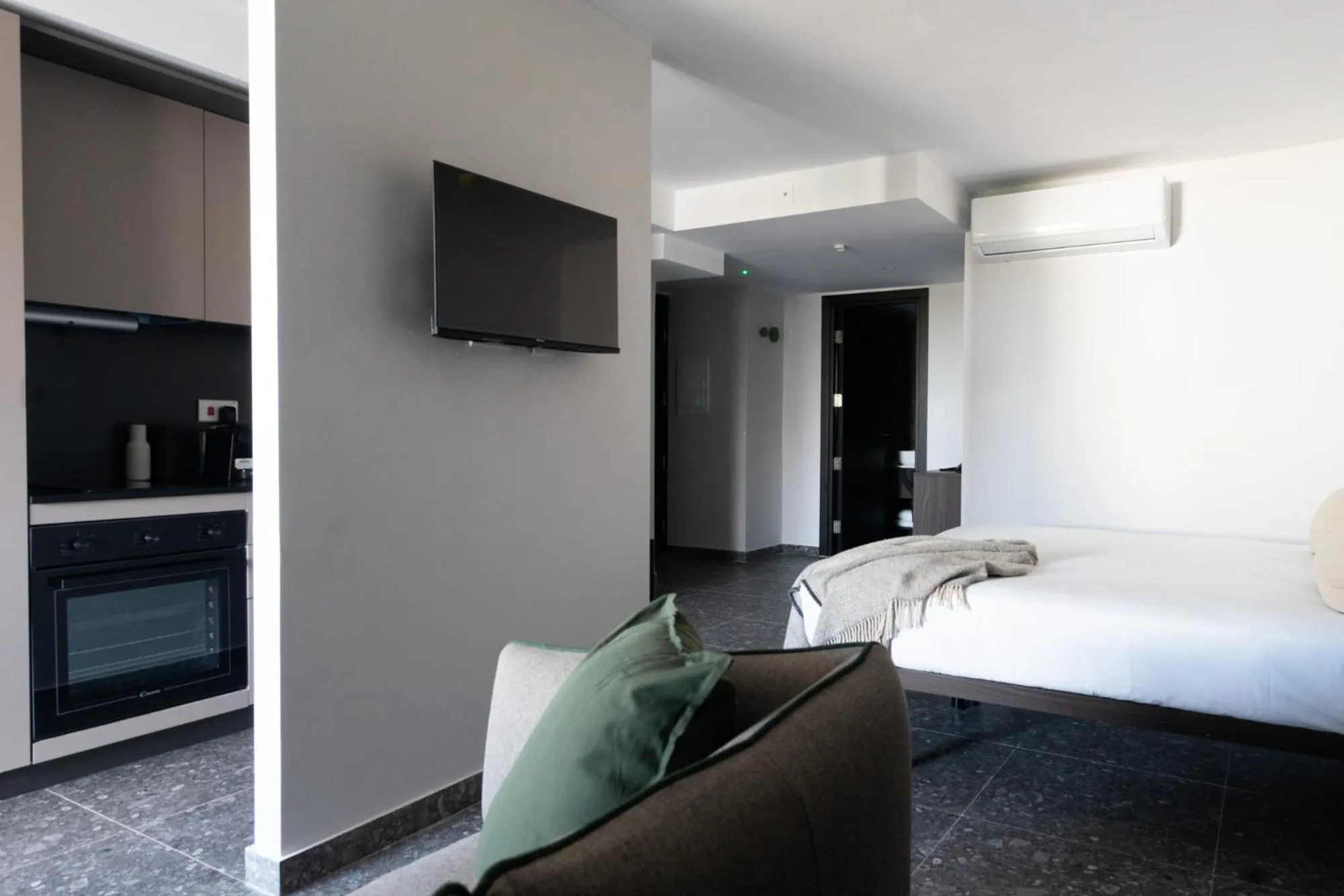 Bed in Park Heights by the Warren Collection