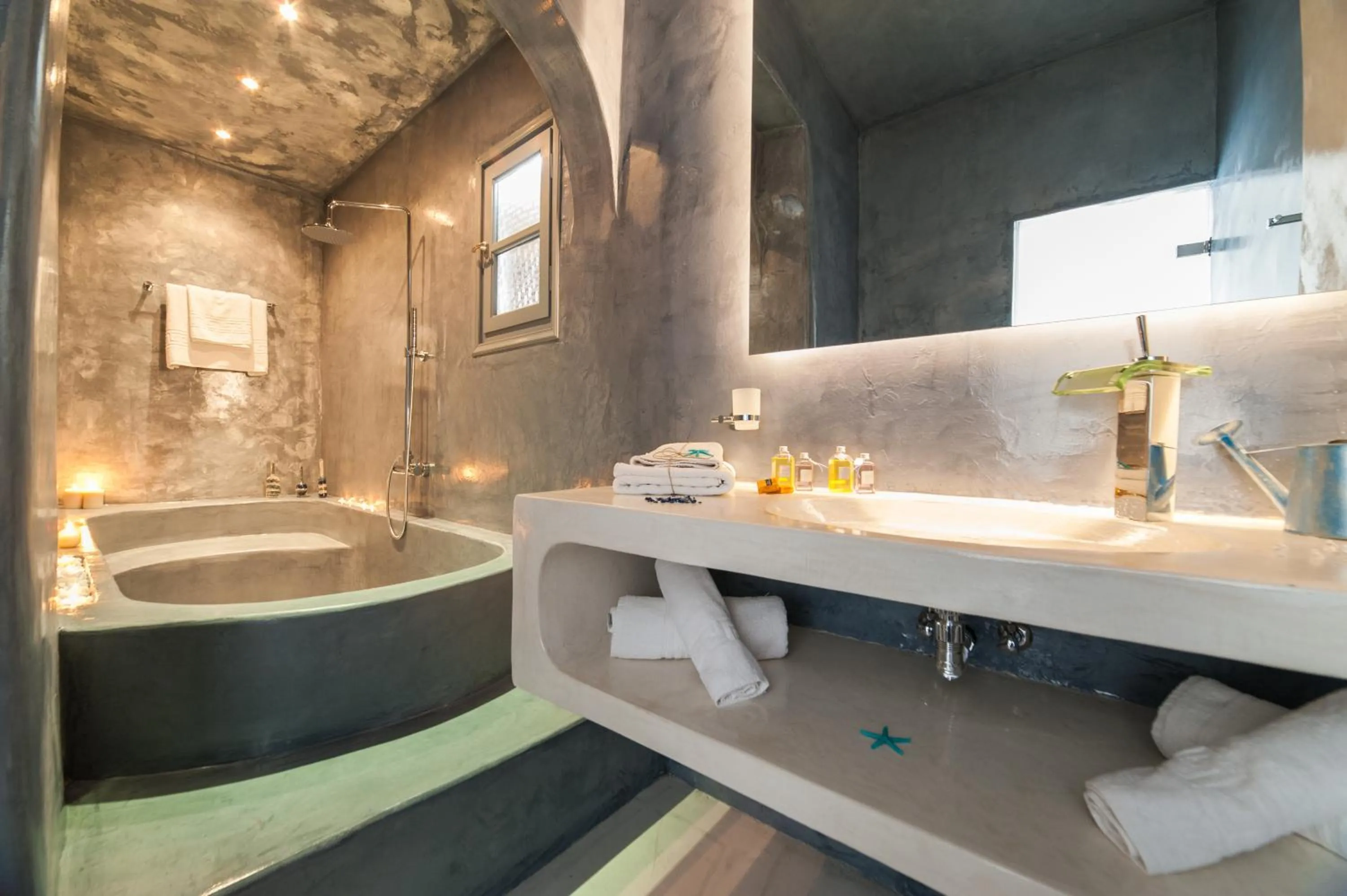 Bathroom in Villa Kelly Rooms & Suites