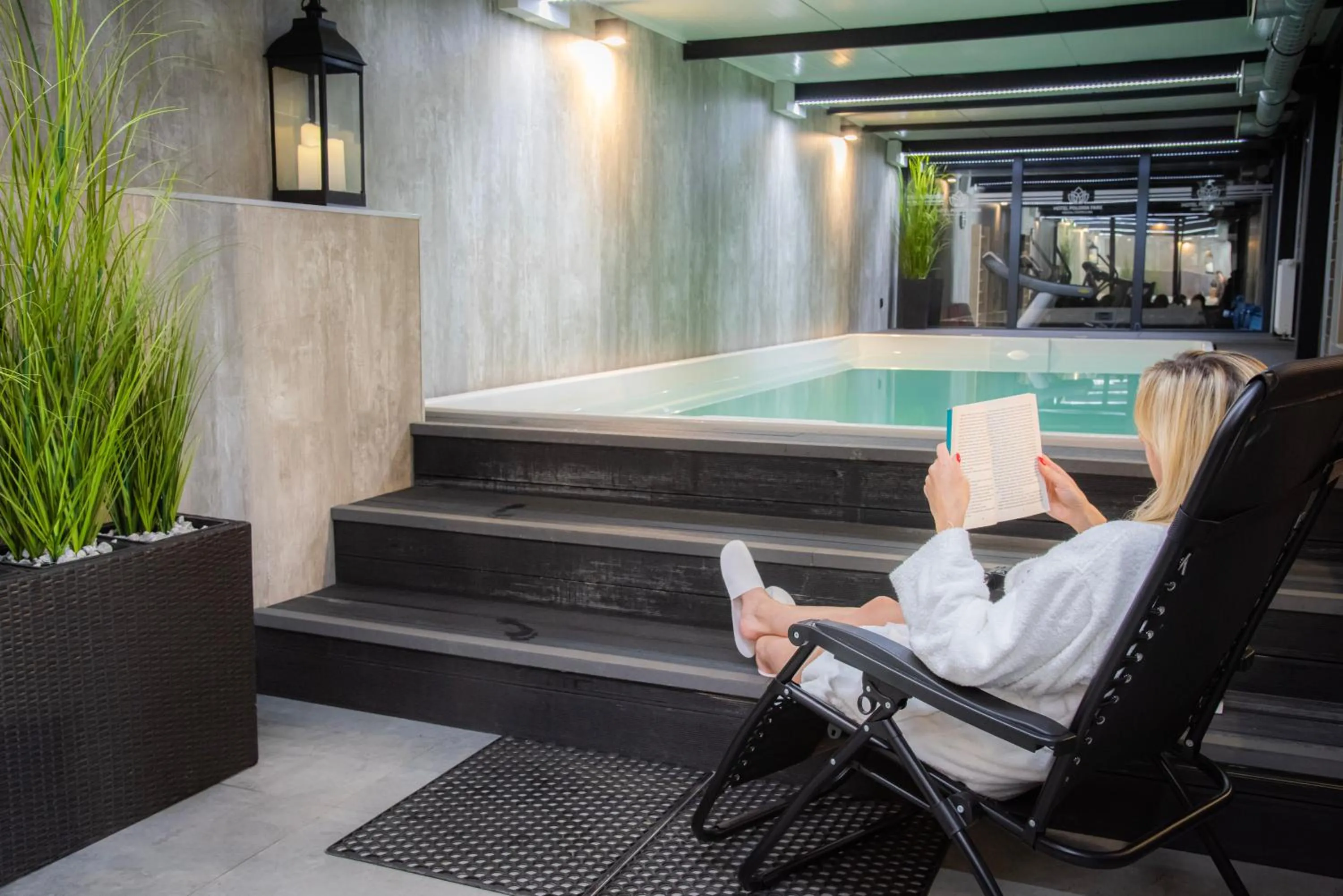 Swimming pool in Hotel Polonia PARK Medical Center & Spa