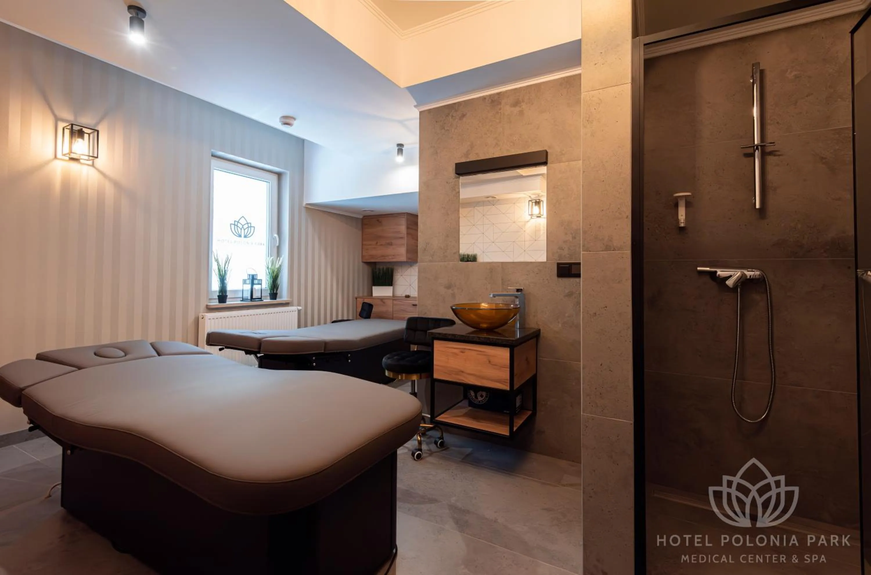 Massage, Bed in Hotel Polonia PARK Medical Center & Spa