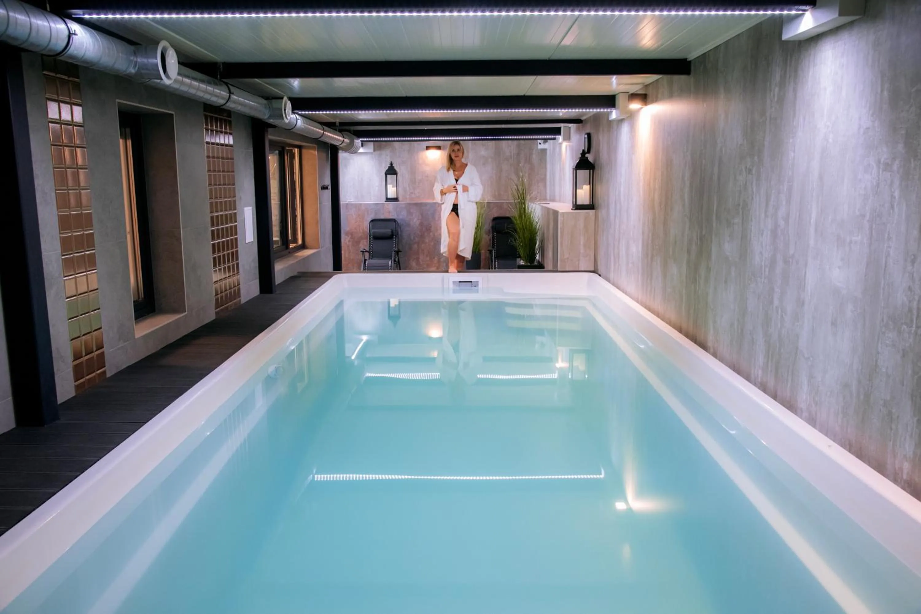 Swimming pool in Hotel Polonia PARK Medical Center & Spa