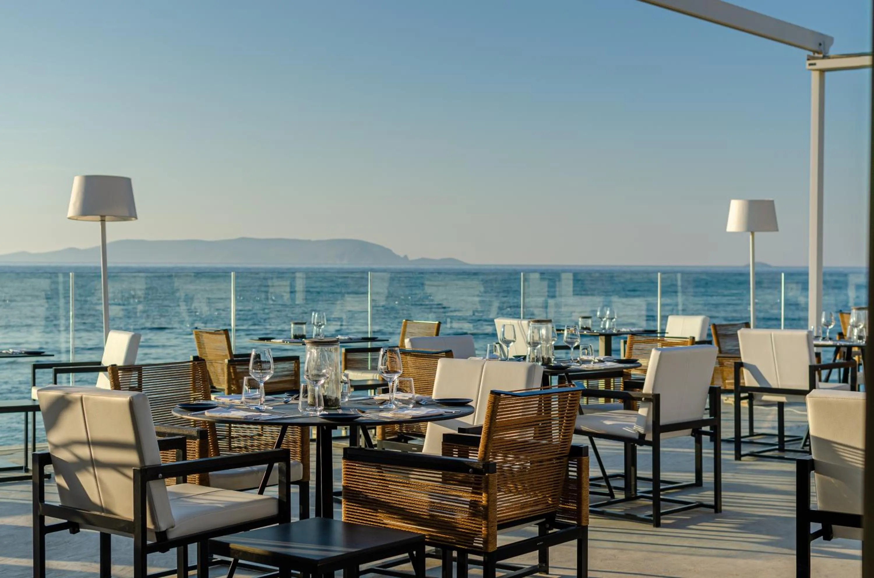 Restaurant/Places to Eat in Knossos Beach Bungalows Suites Resort & Spa