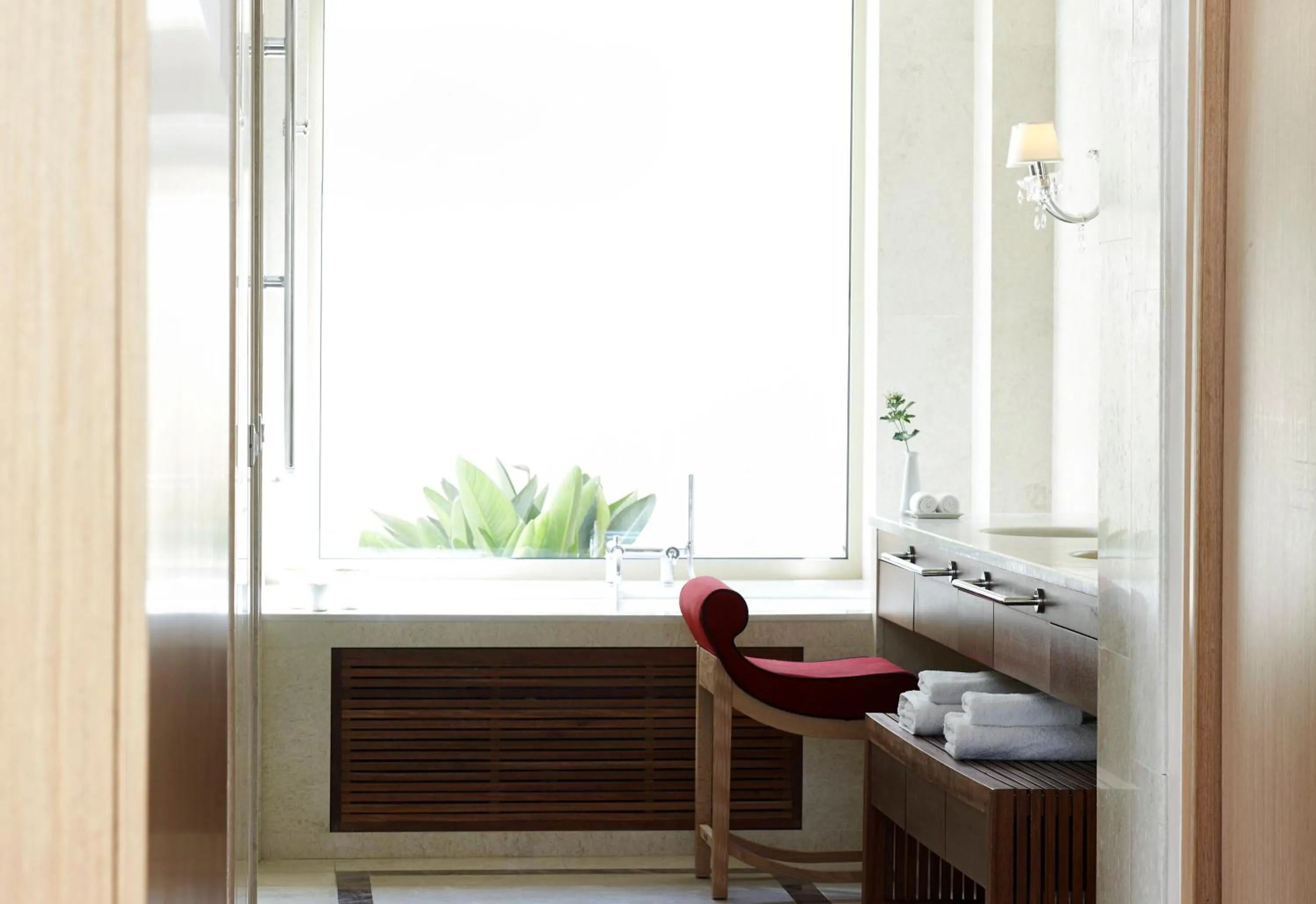 Bathroom in Knossos Beach Bungalows Suites Resort & Spa