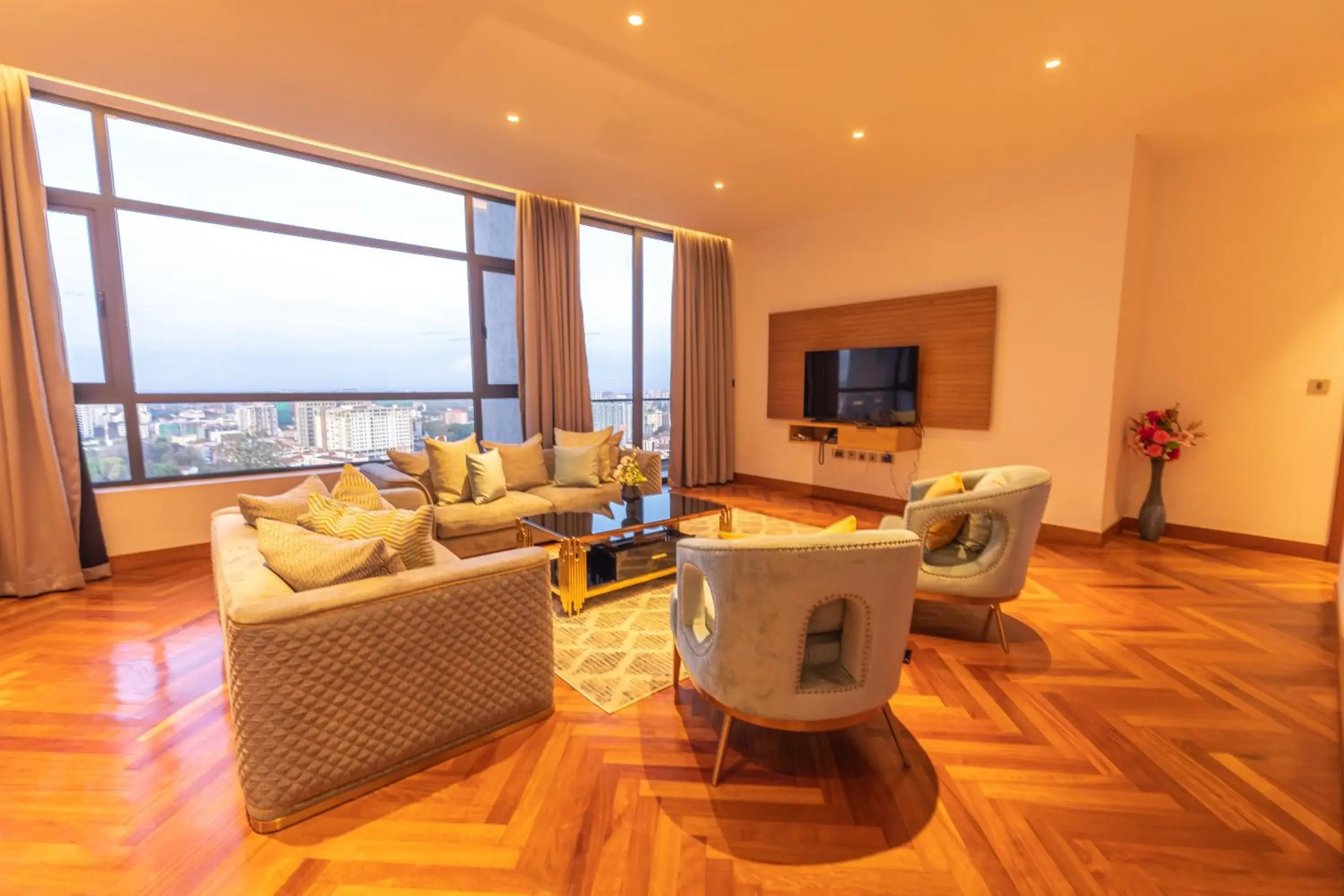 Penthouse Apartment in Broadwalk Residency Penthouse Apartment in Broadwalk Residency