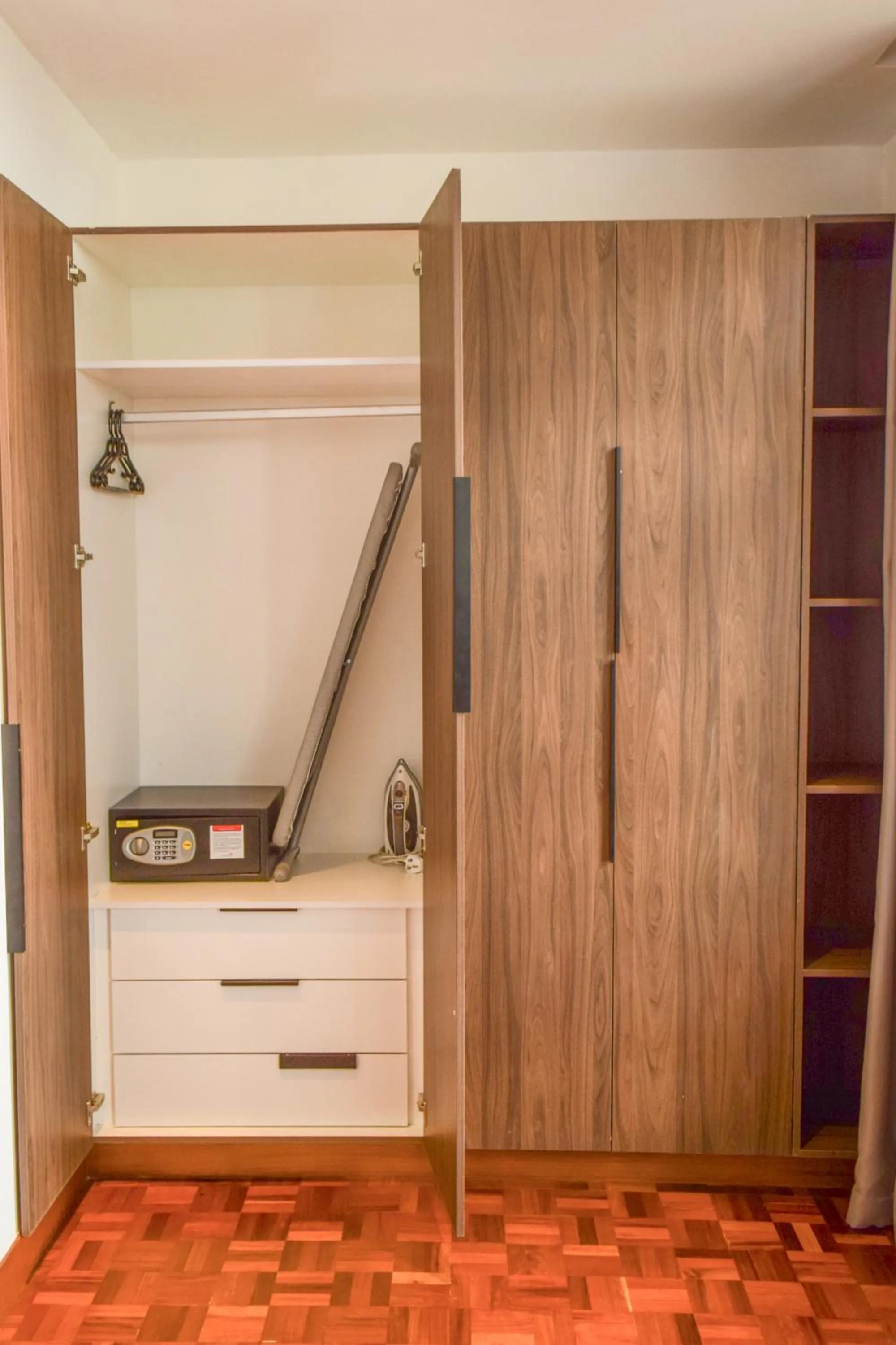 wardrobe in Broadwalk Residency