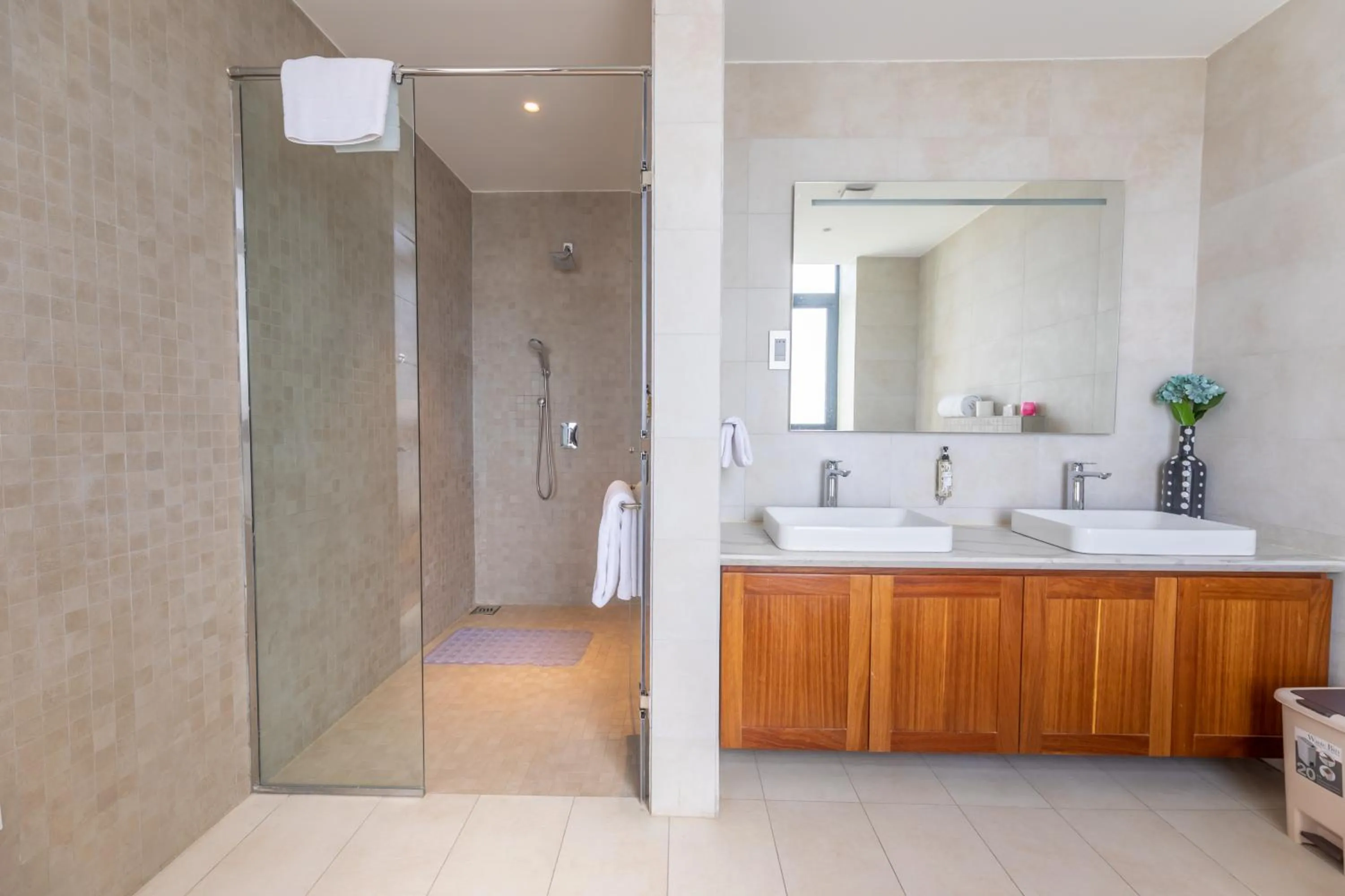 Shower in Broadwalk Residency