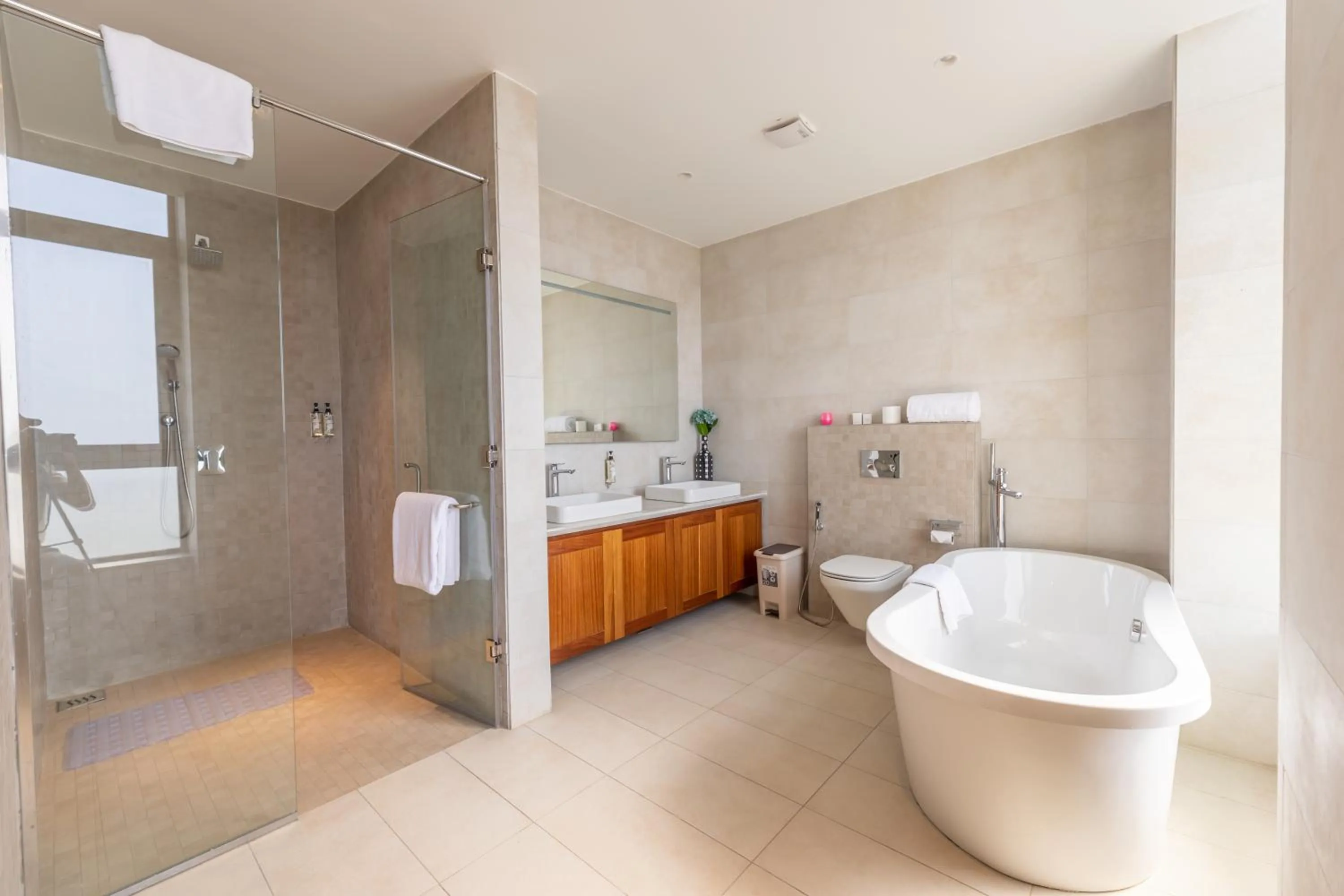 Shower in Broadwalk Residency