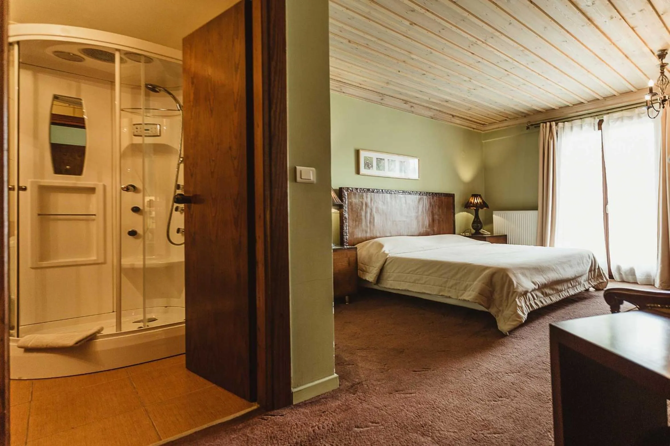 Photo of the whole room, Bed in Boutique Hotel Skamnos Arachova