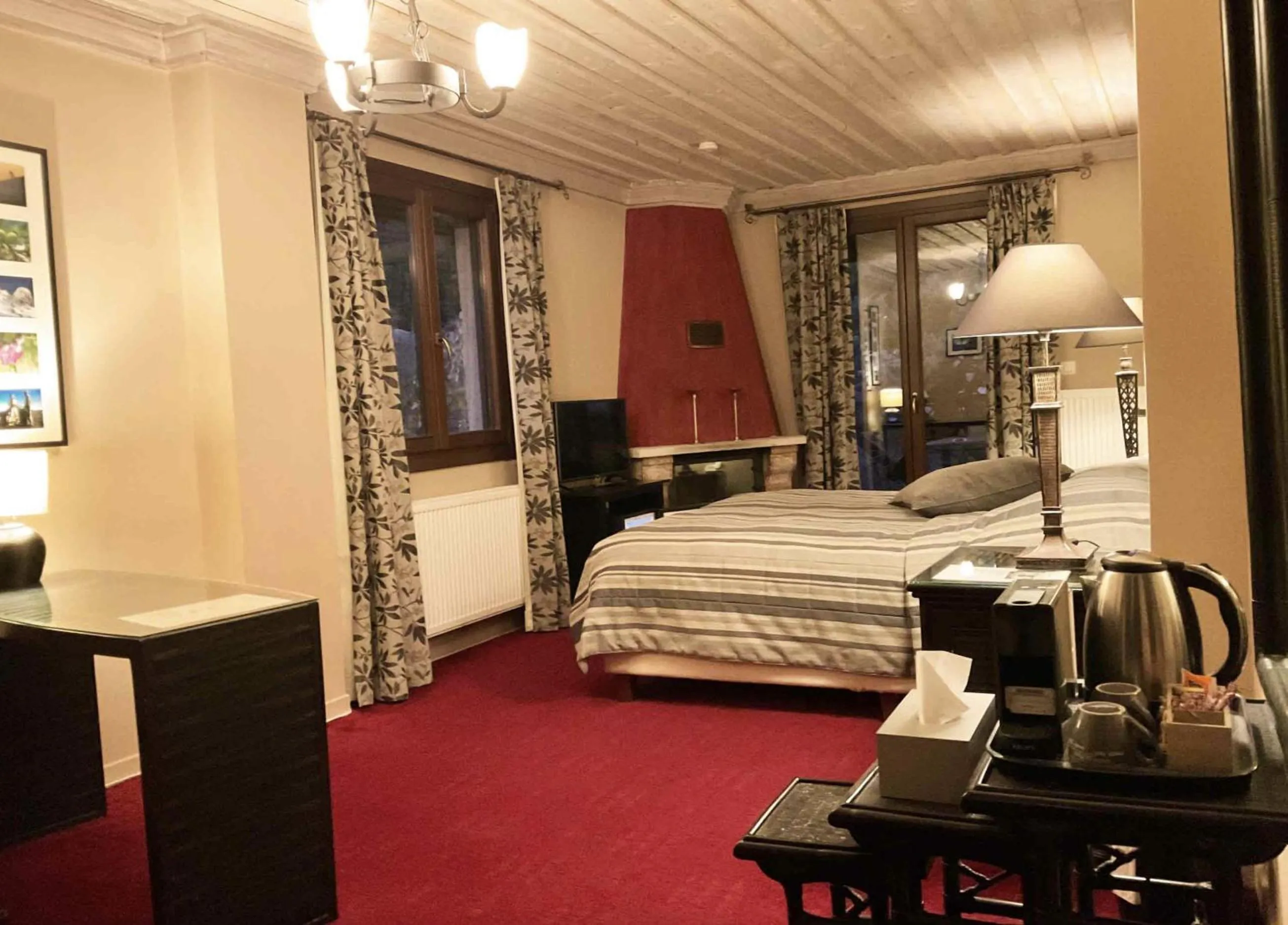 Bed in Boutique Hotel Skamnos Arachova